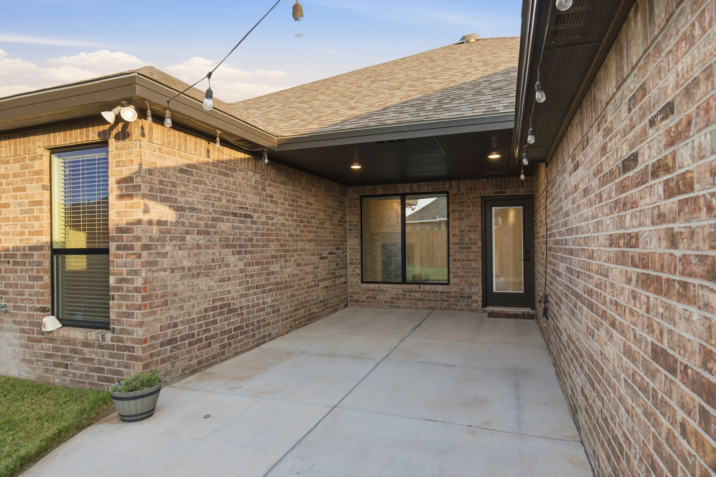 6104_Lampasas_Court_Midland_037.jpg