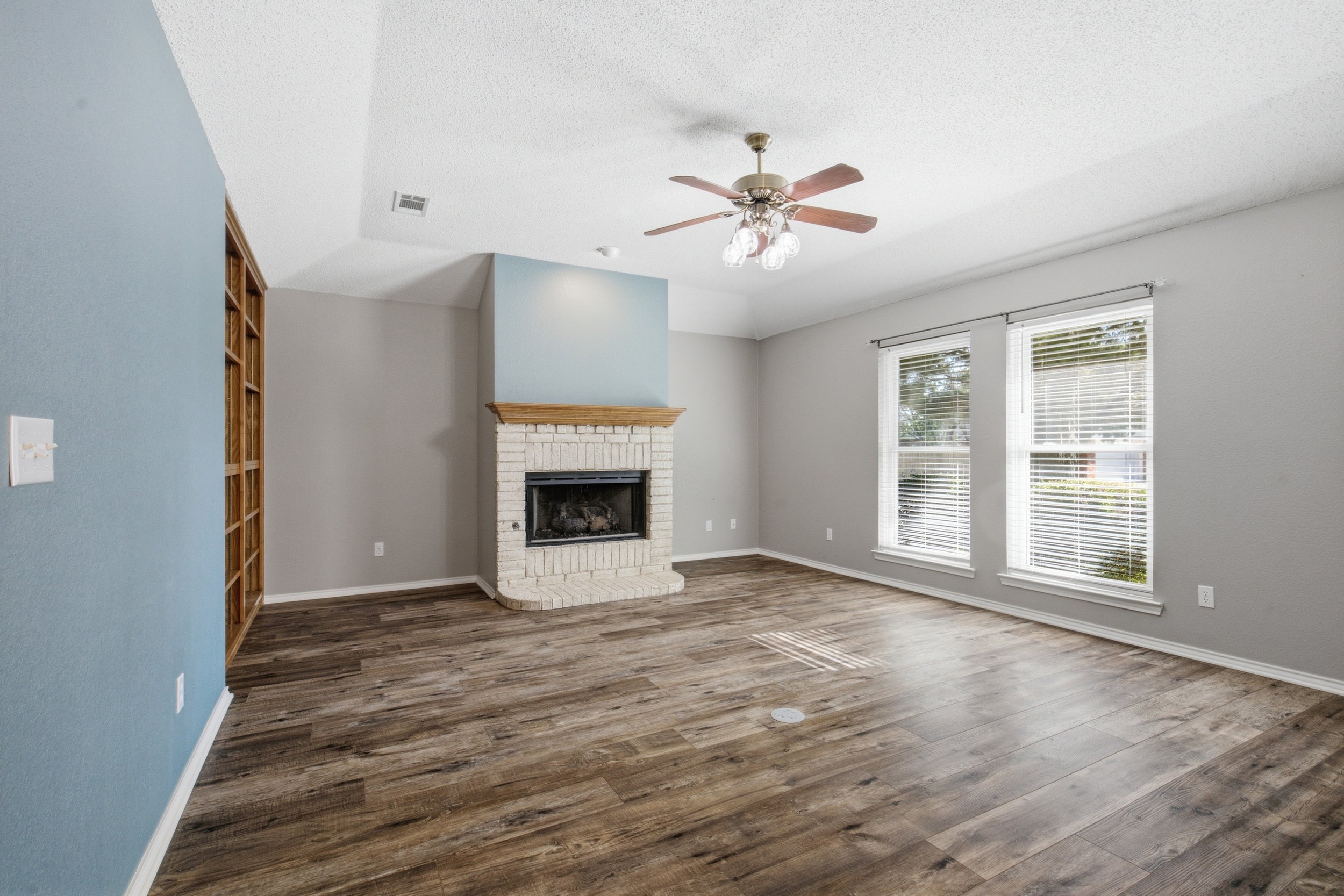 4820_Timber_Lane_Midland_001.jpg