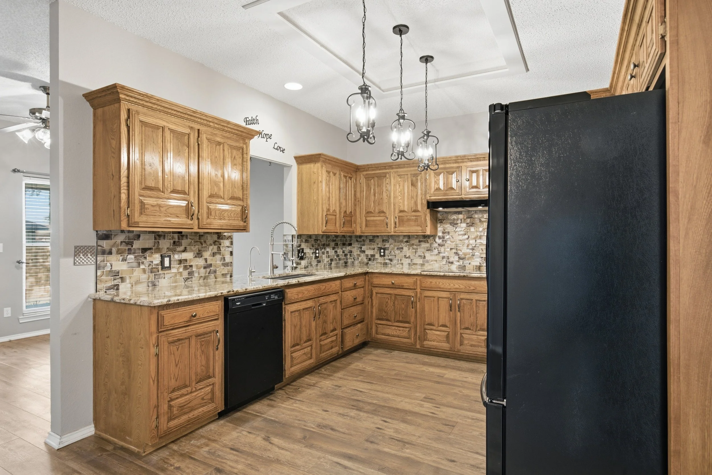 4820_Timber_Lane_Midland_021.jpg
