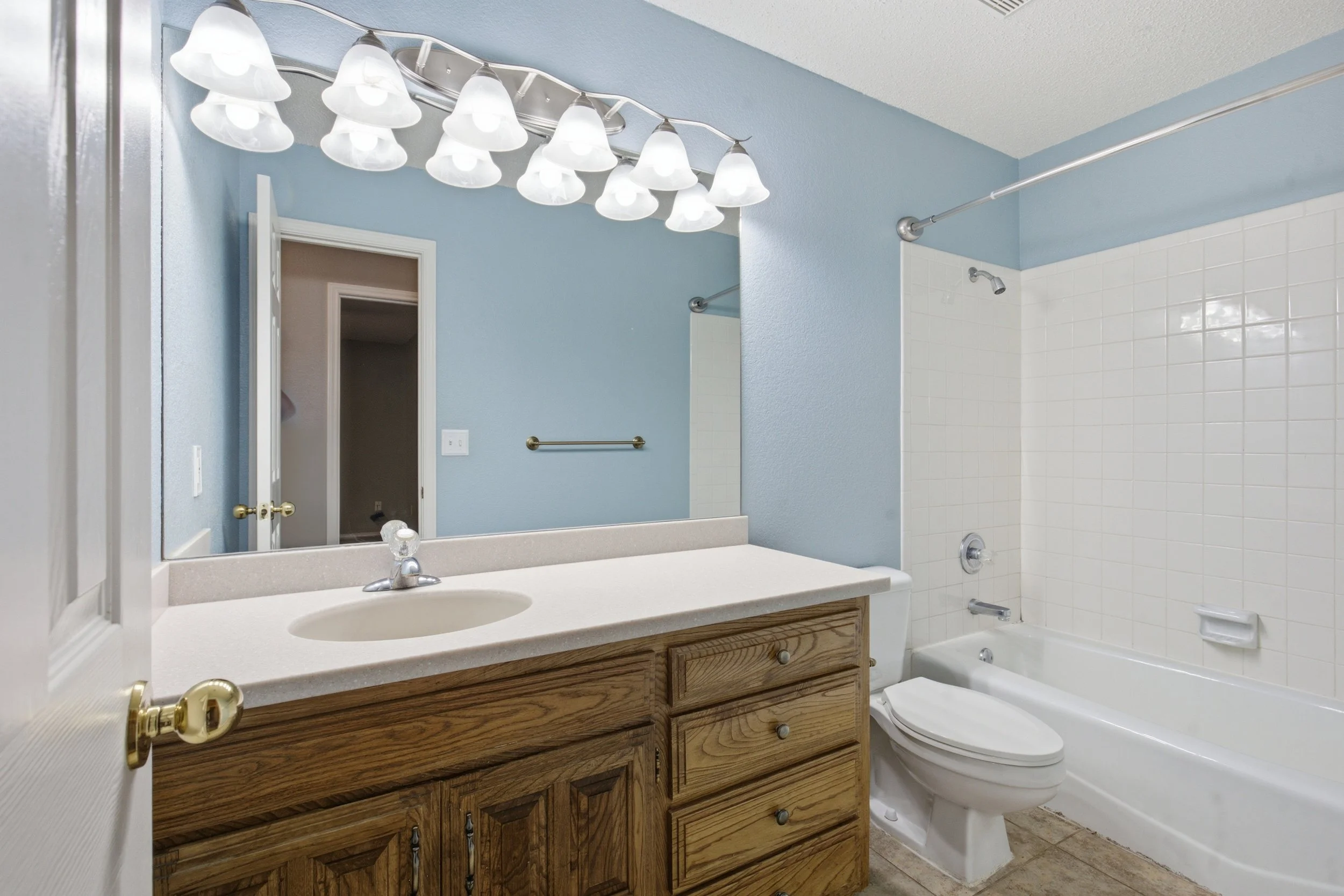 4820_Timber_Lane_Midland_009.jpg