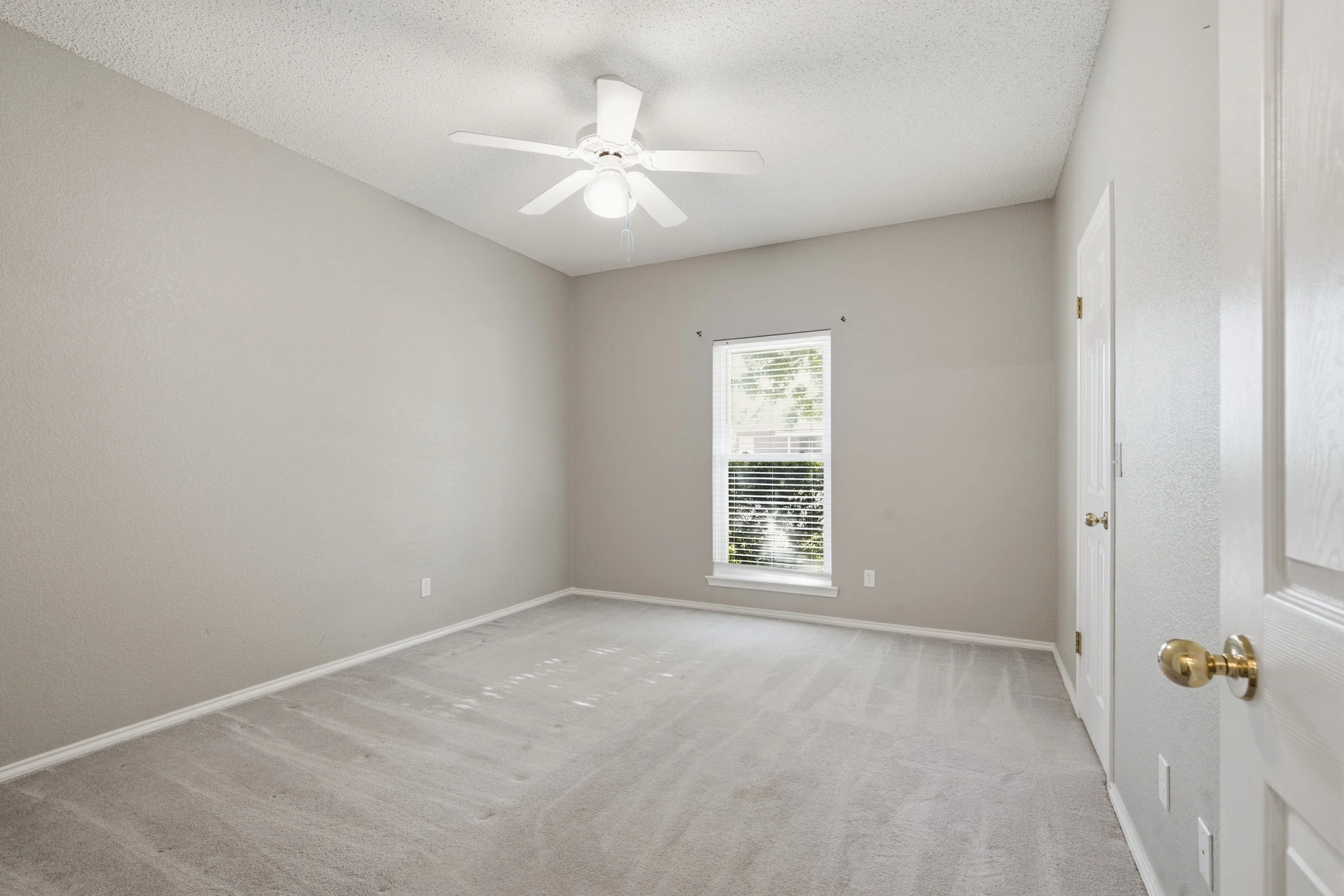 4820_Timber_Lane_Midland_011.jpg