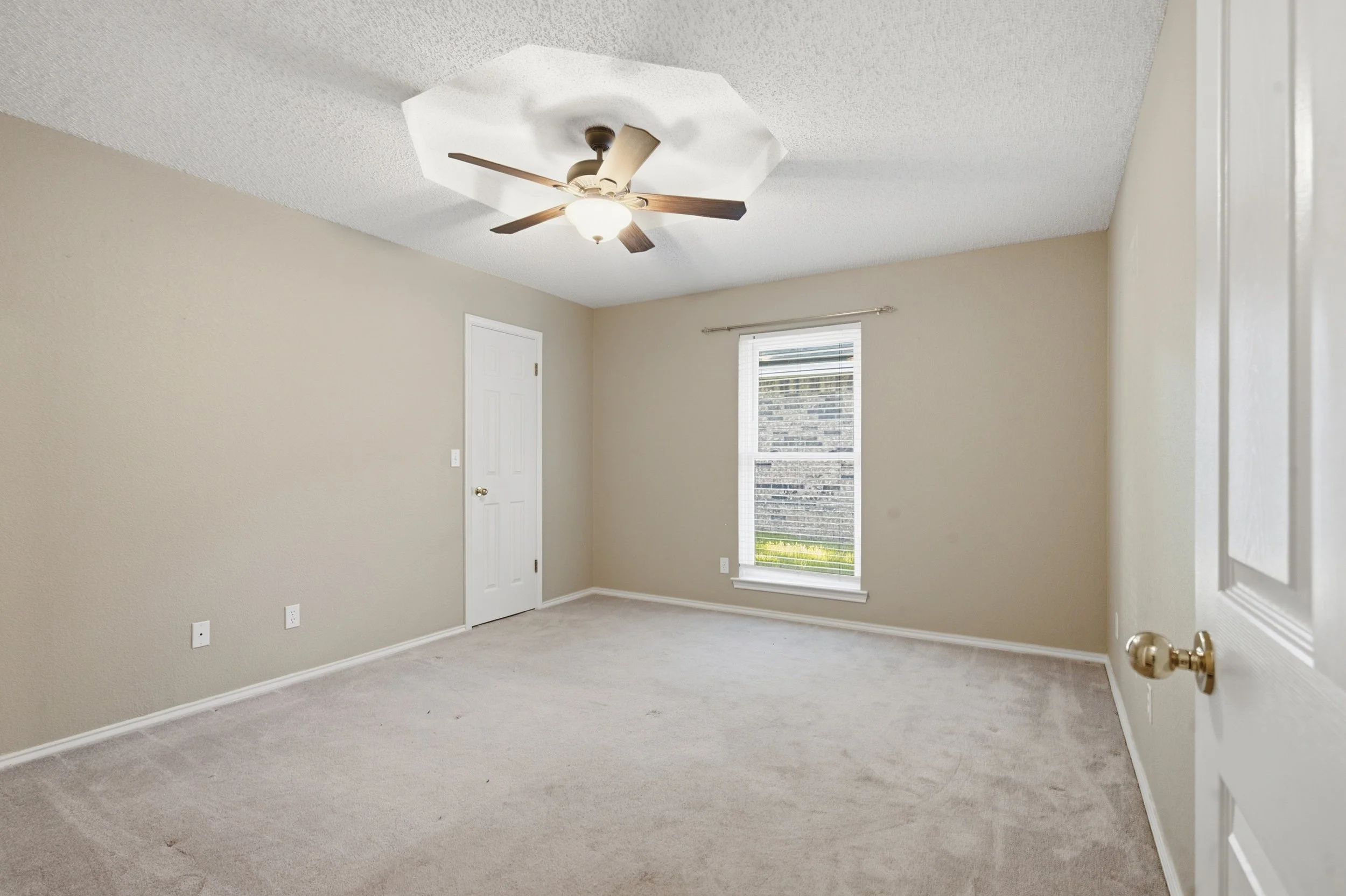 4820_Timber_Lane_Midland_013.jpg