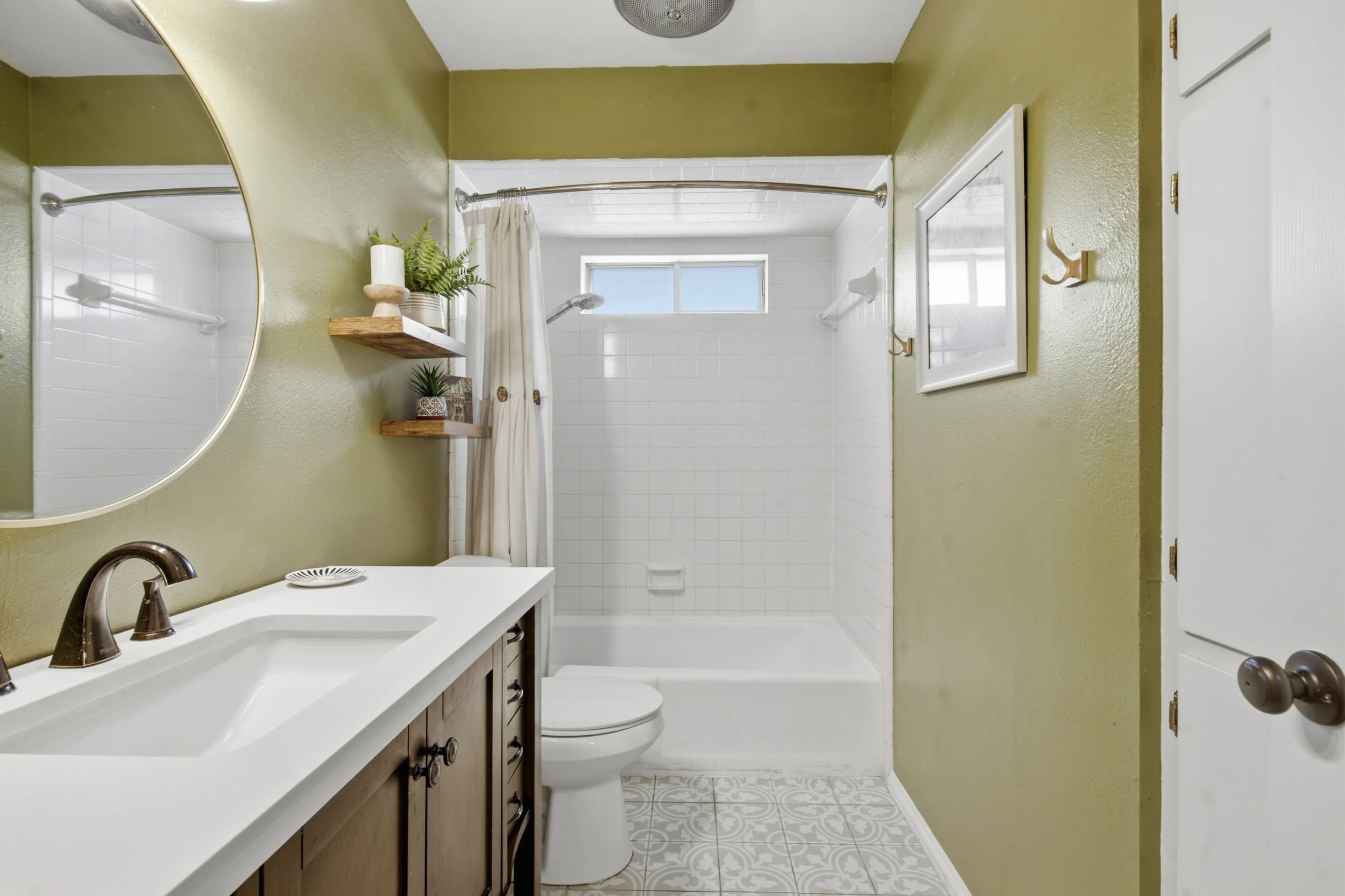 3339_Providence_Drive_Midland_004.jpg