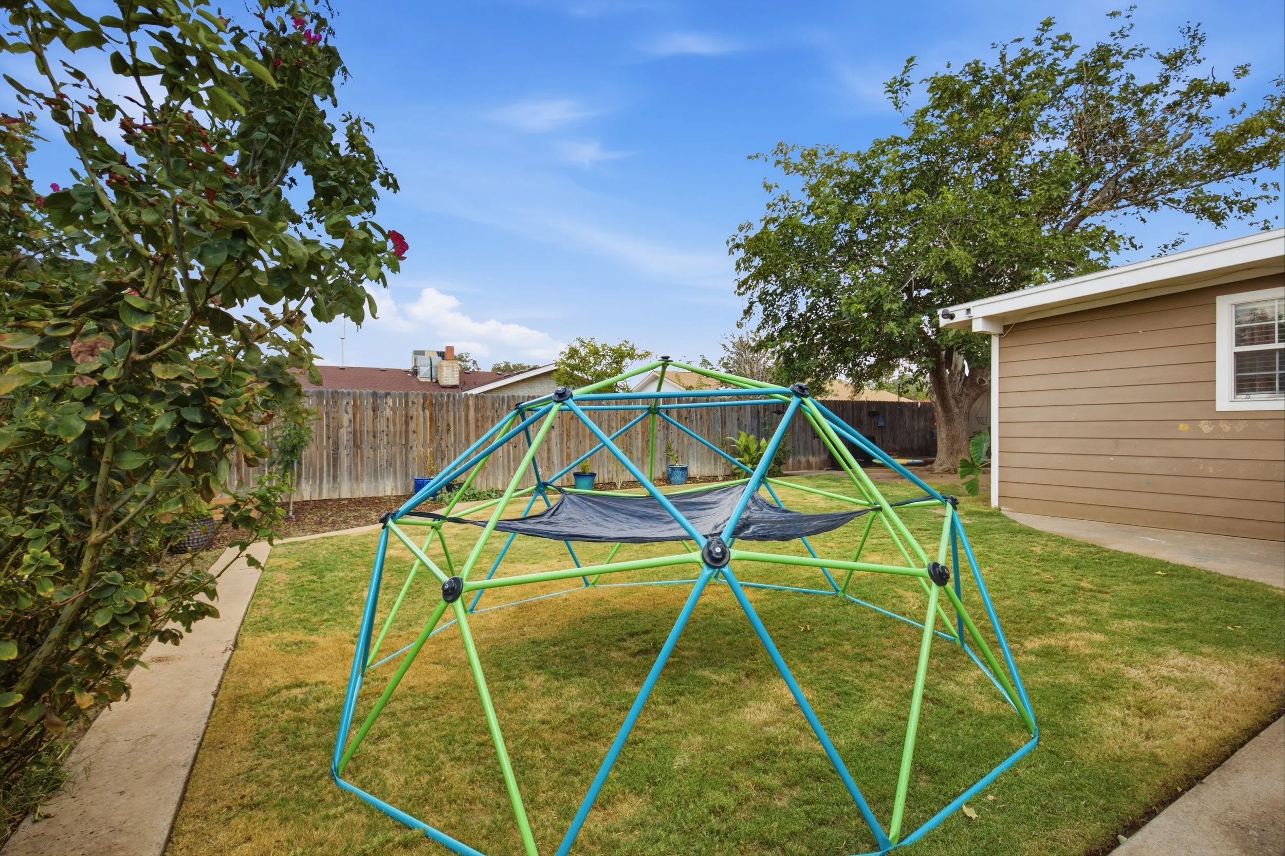 3339_Providence_Drive_Midland_007 (1).jpg