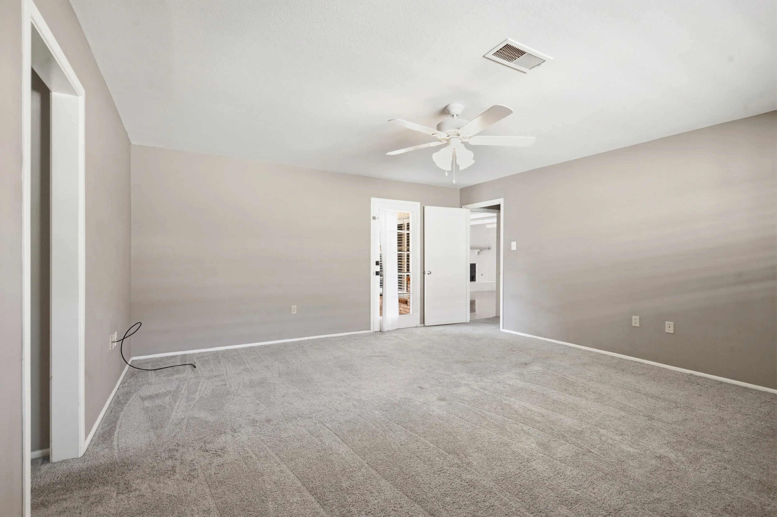 3_Metz_Court_Midland_015.jpg