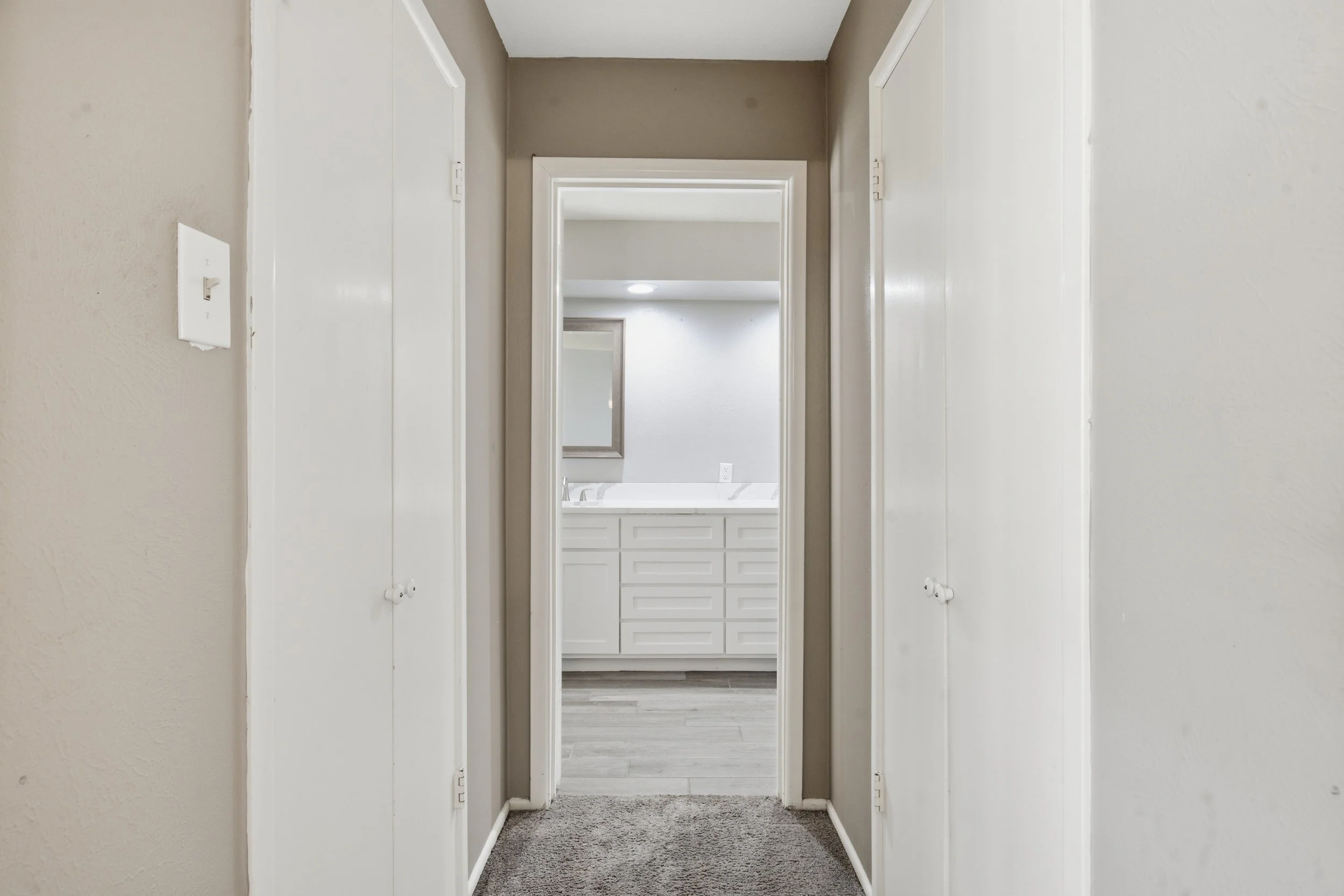 3_Metz_Court_Midland_016.jpg