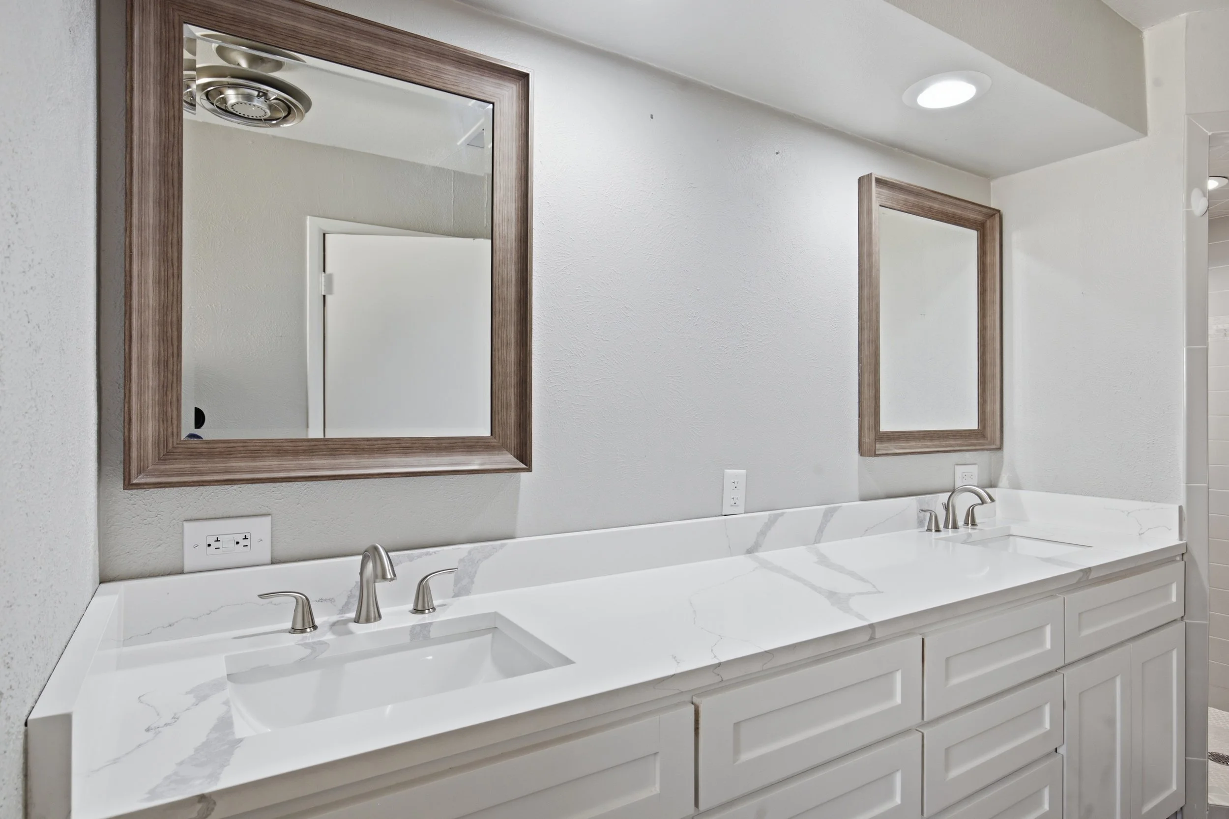 3_Metz_Court_Midland_019.jpg