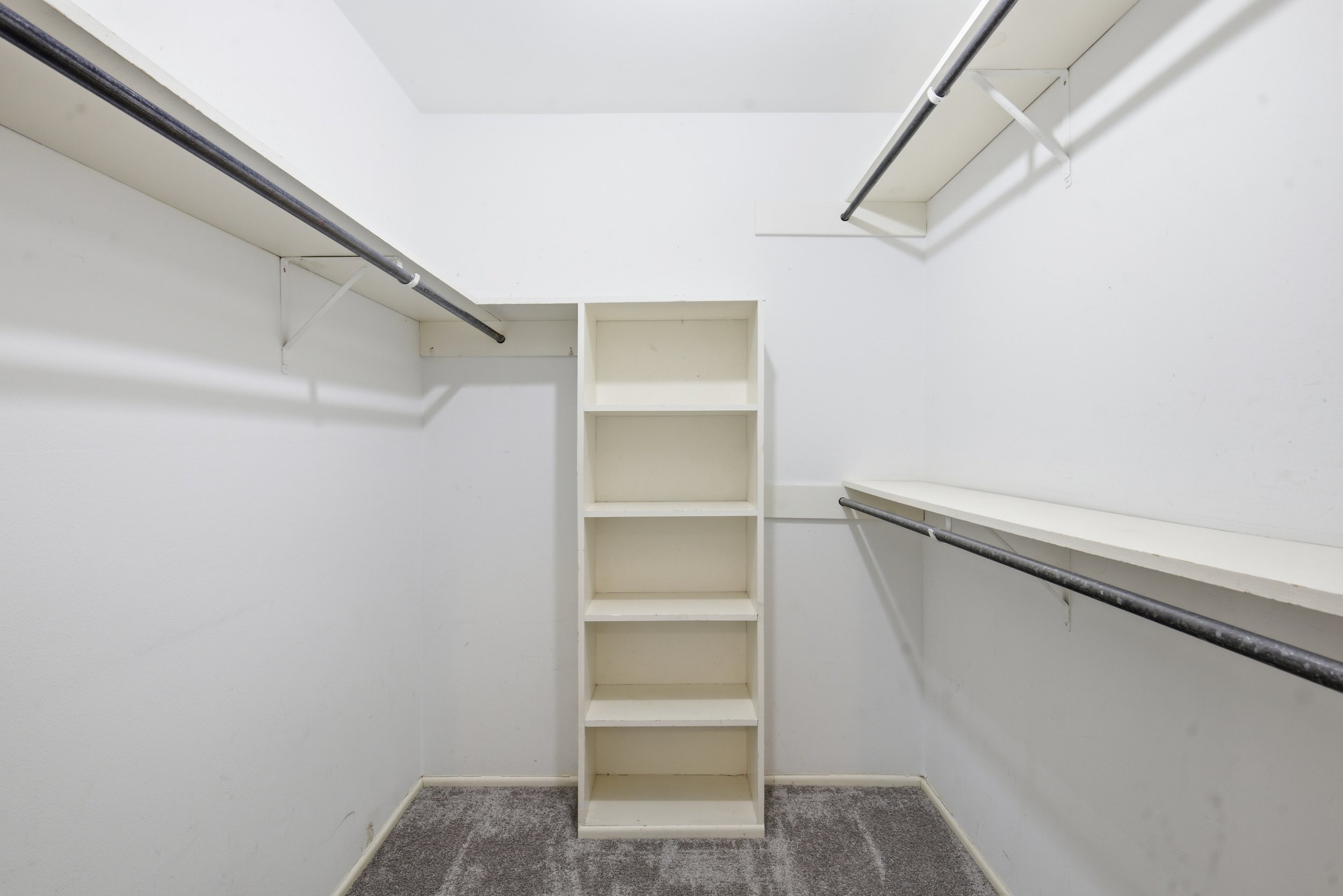 3_Metz_Court_Midland_020.jpg