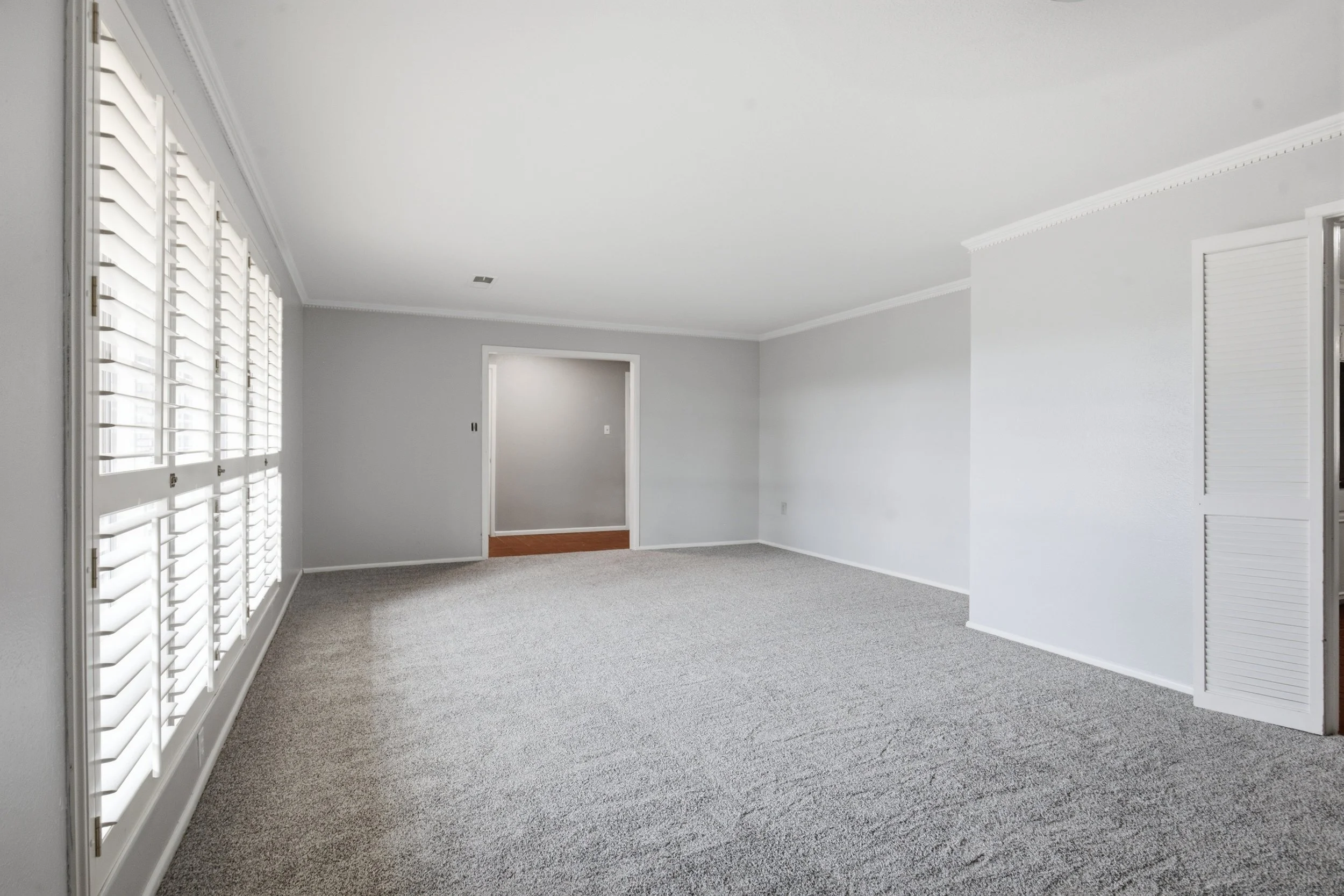 3_Metz_Court_Midland_026.jpg