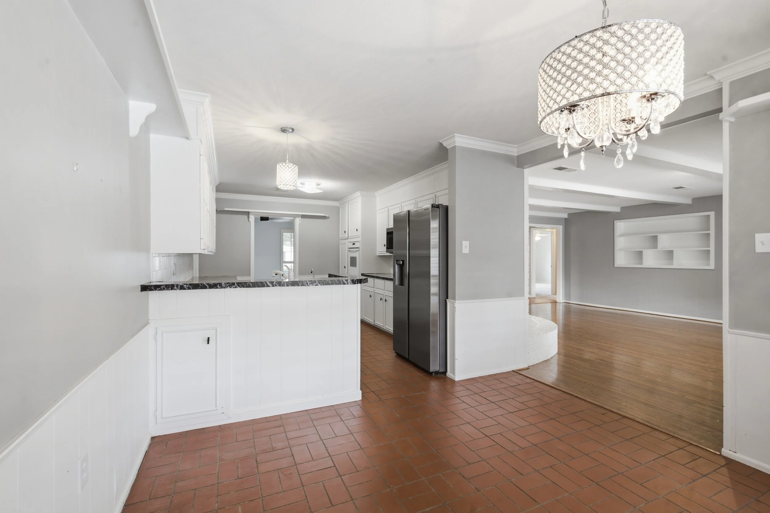 3_Metz_Court_Midland_033.jpg