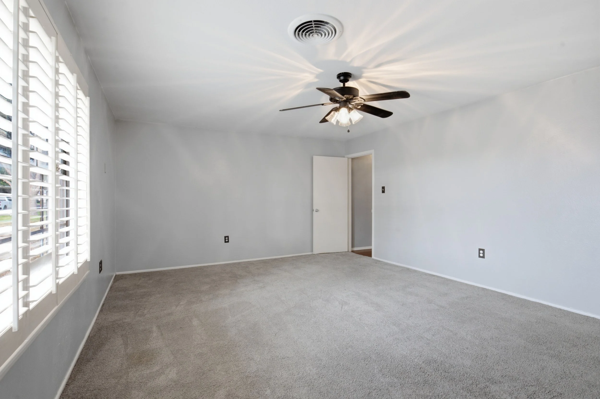 3_Metz_Court_Midland_036.jpg