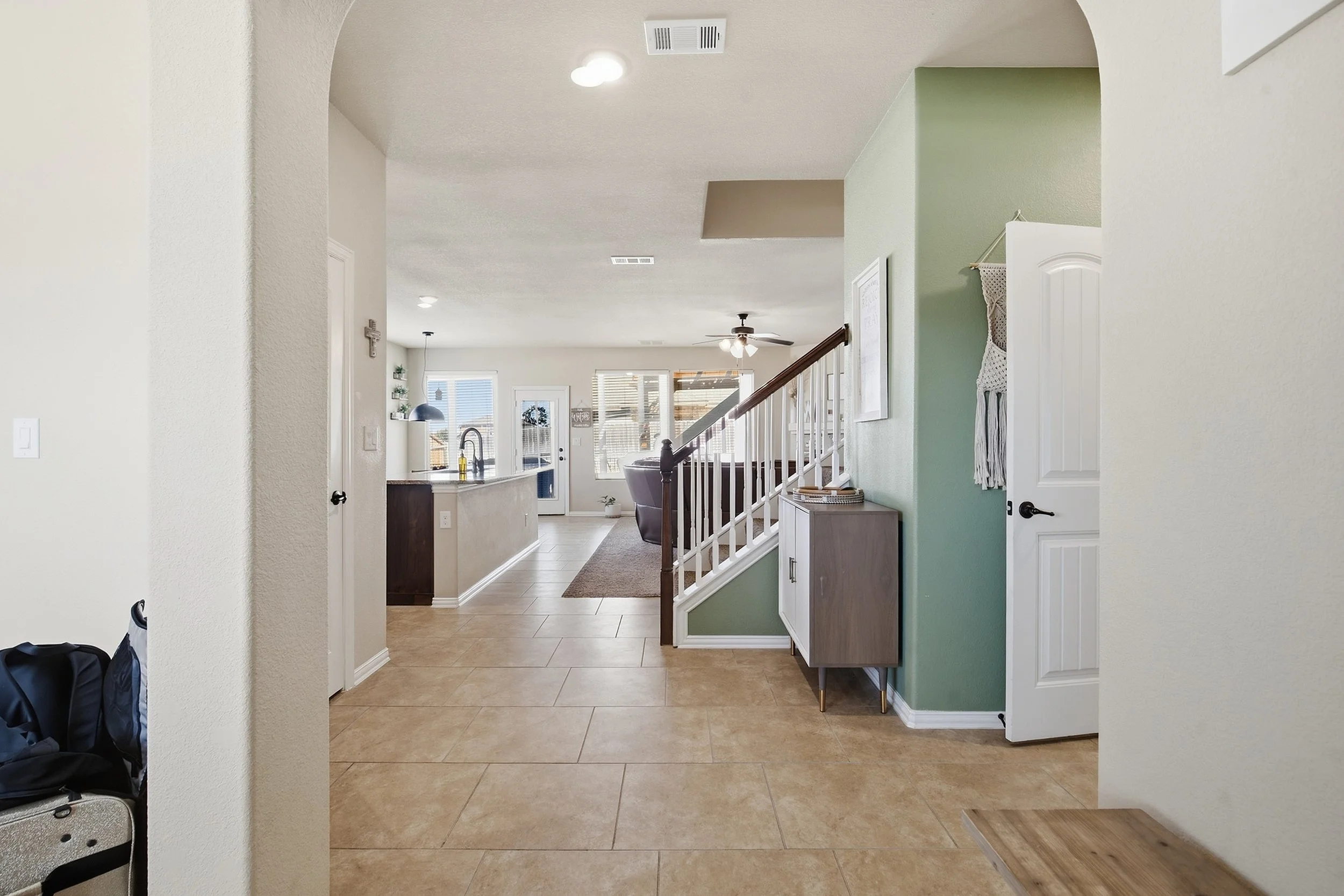 6720_Hall_of_Fame_Boulevard_Midland_005.jpg