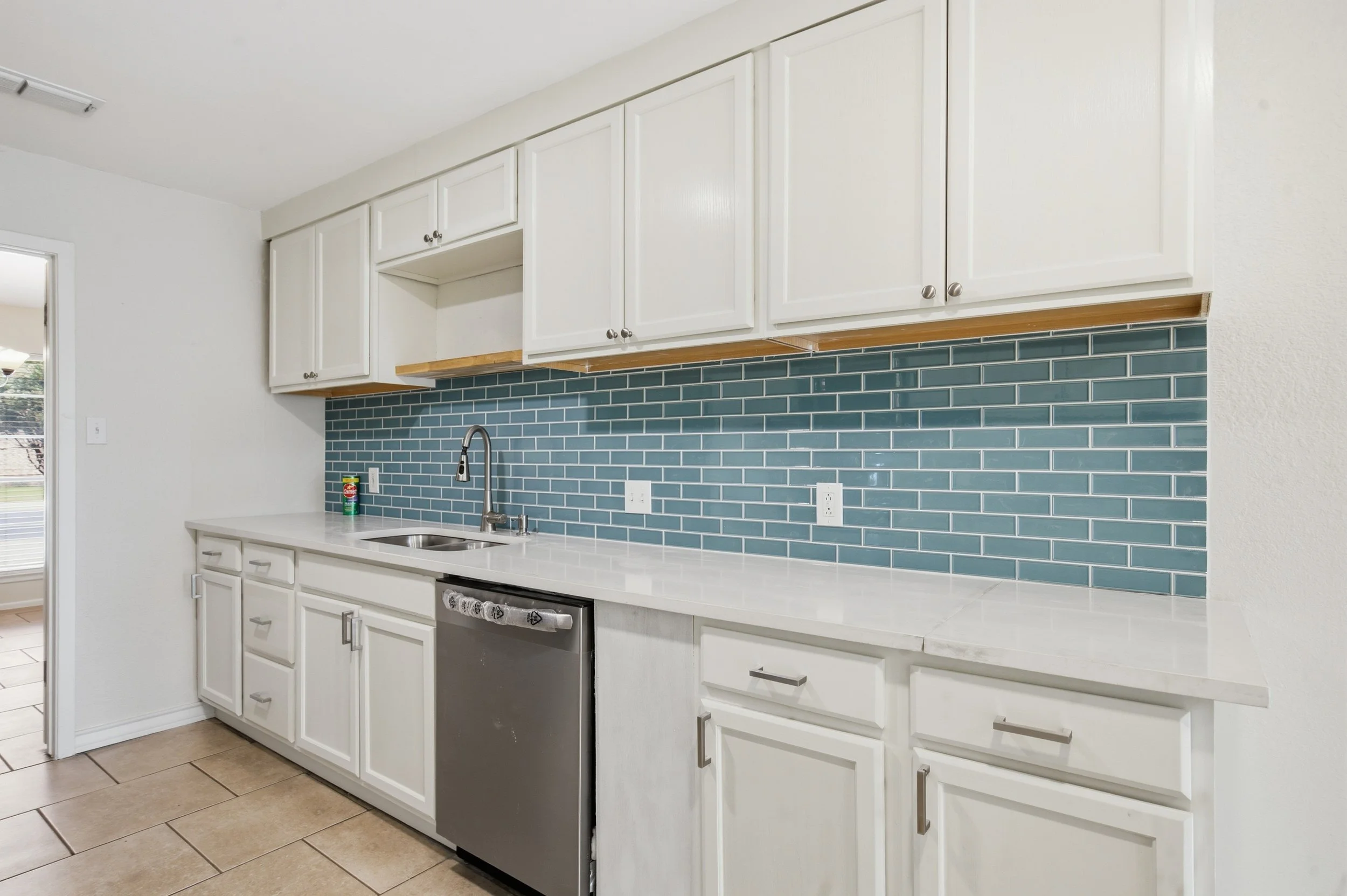 3905_Crestline_Avenue_Midland_008.jpg