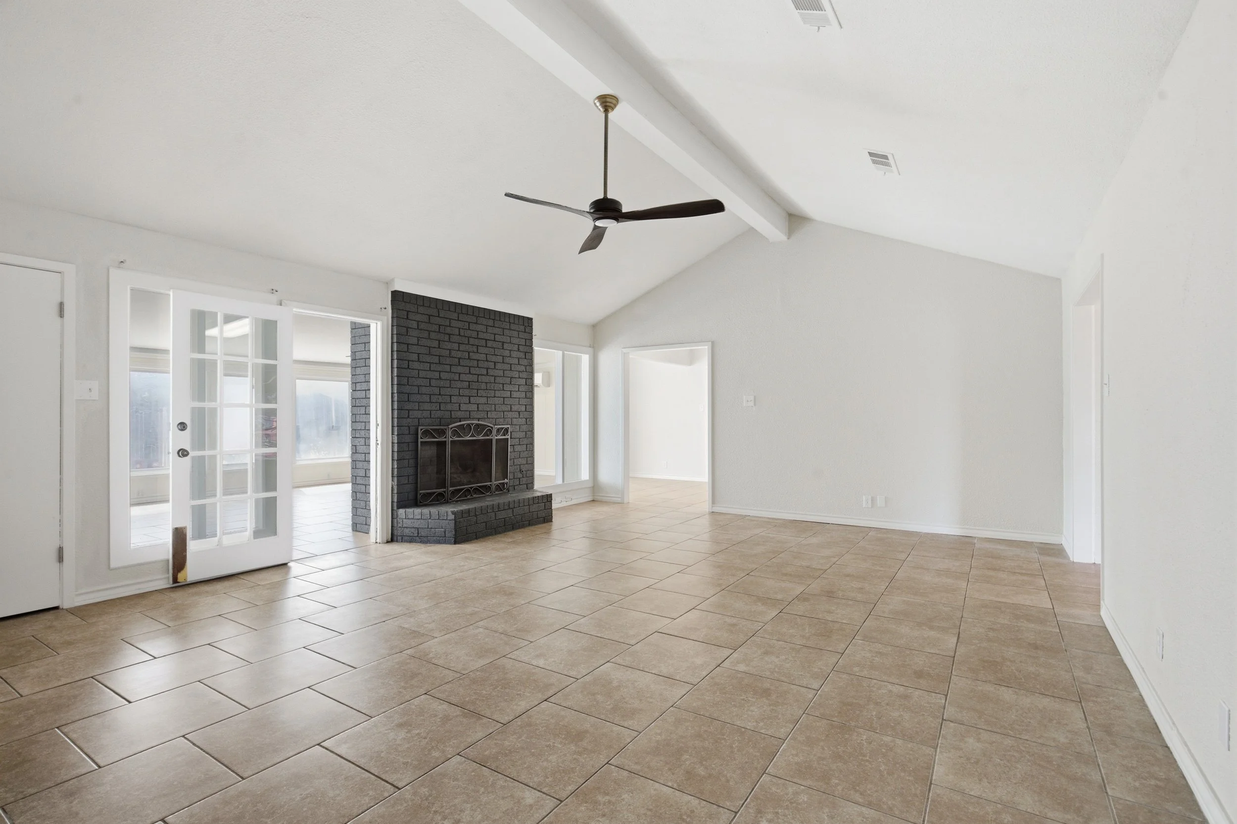 3905_Crestline_Avenue_Midland_013.jpg