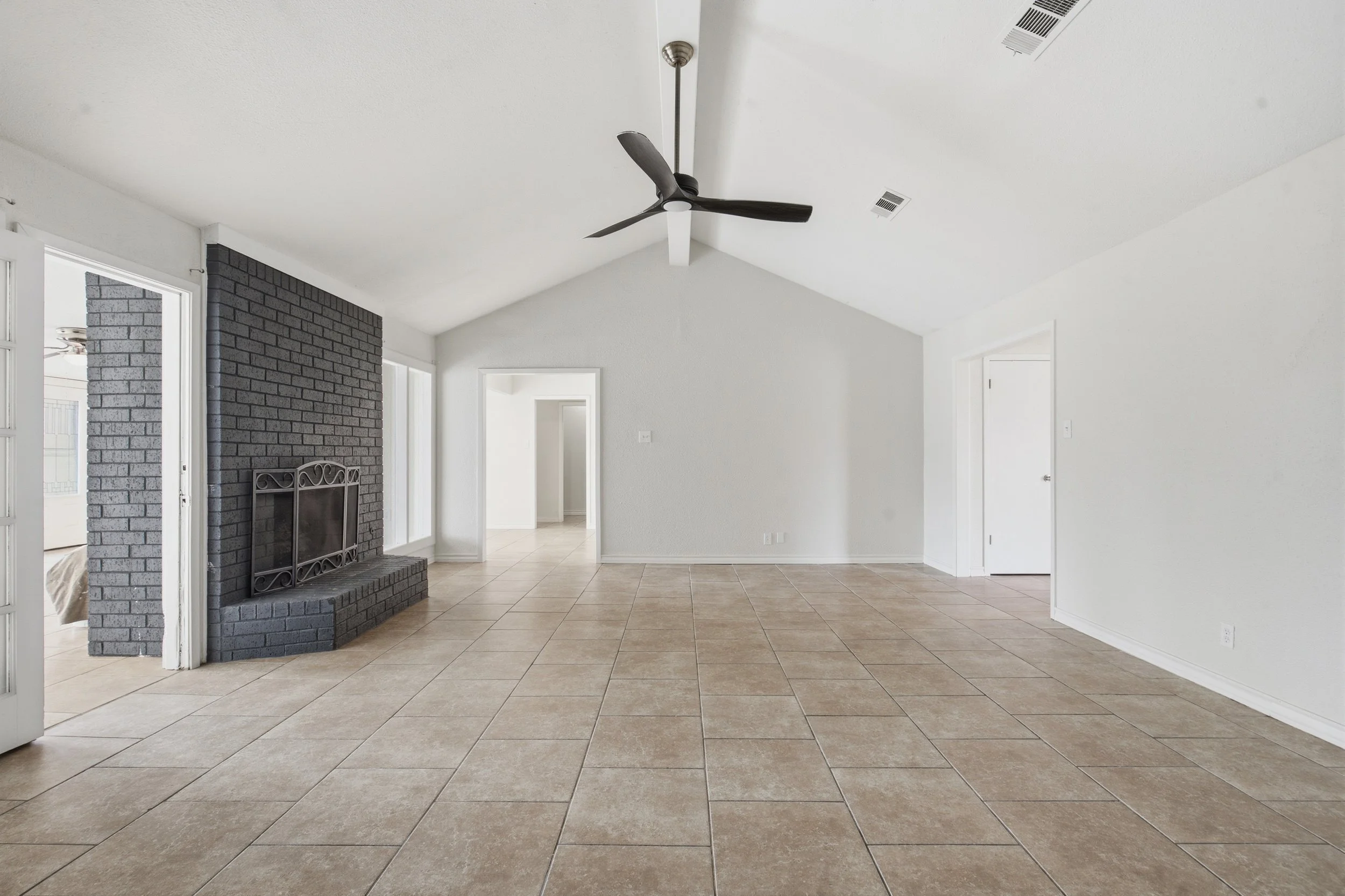 3905_Crestline_Avenue_Midland_014.jpg