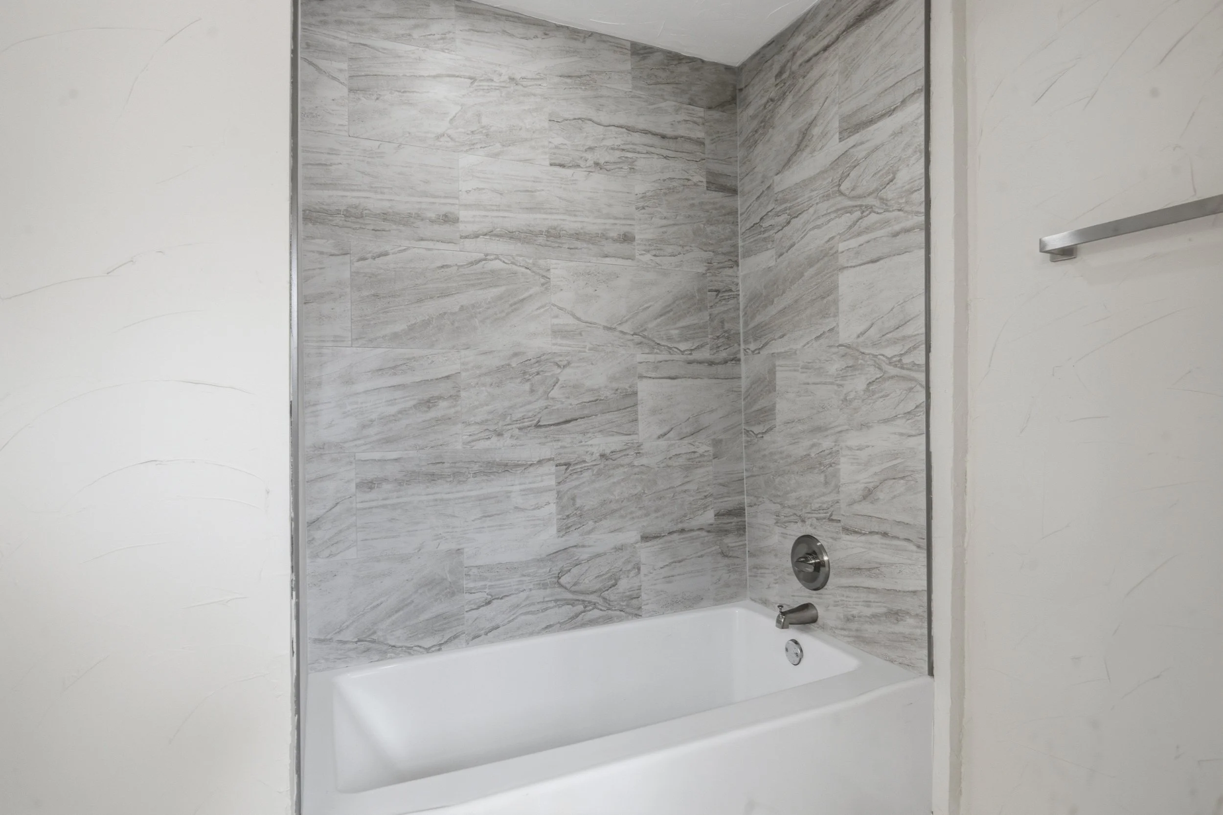 3905_Crestline_Avenue_Midland_036.jpg
