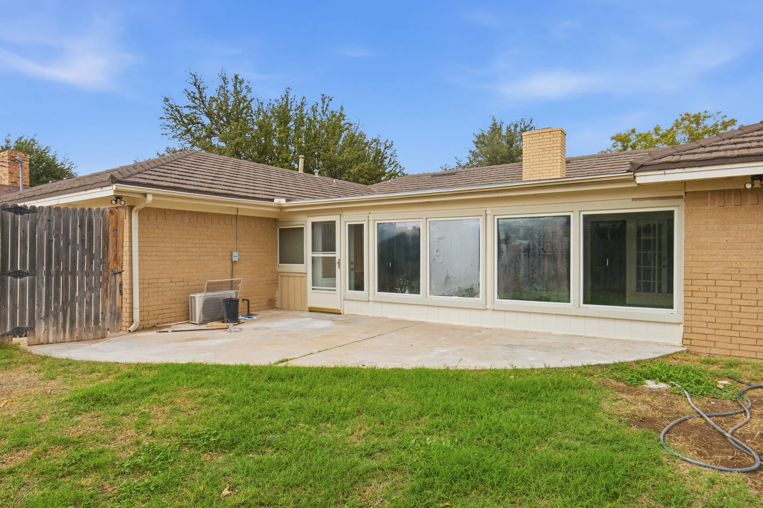 3905_Crestline_Avenue_Midland_039.jpg