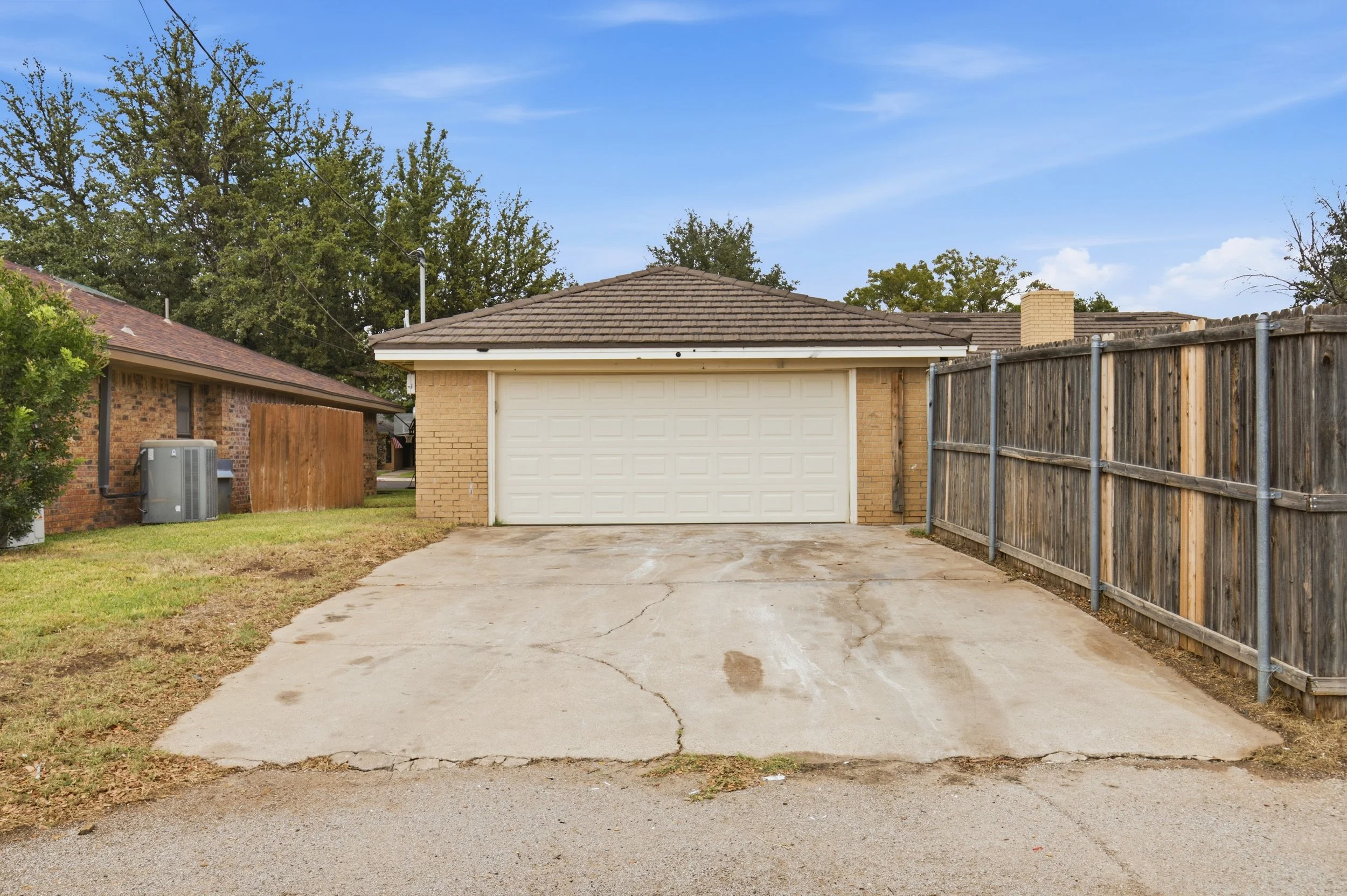 3905_Crestline_Avenue_Midland_041.jpg