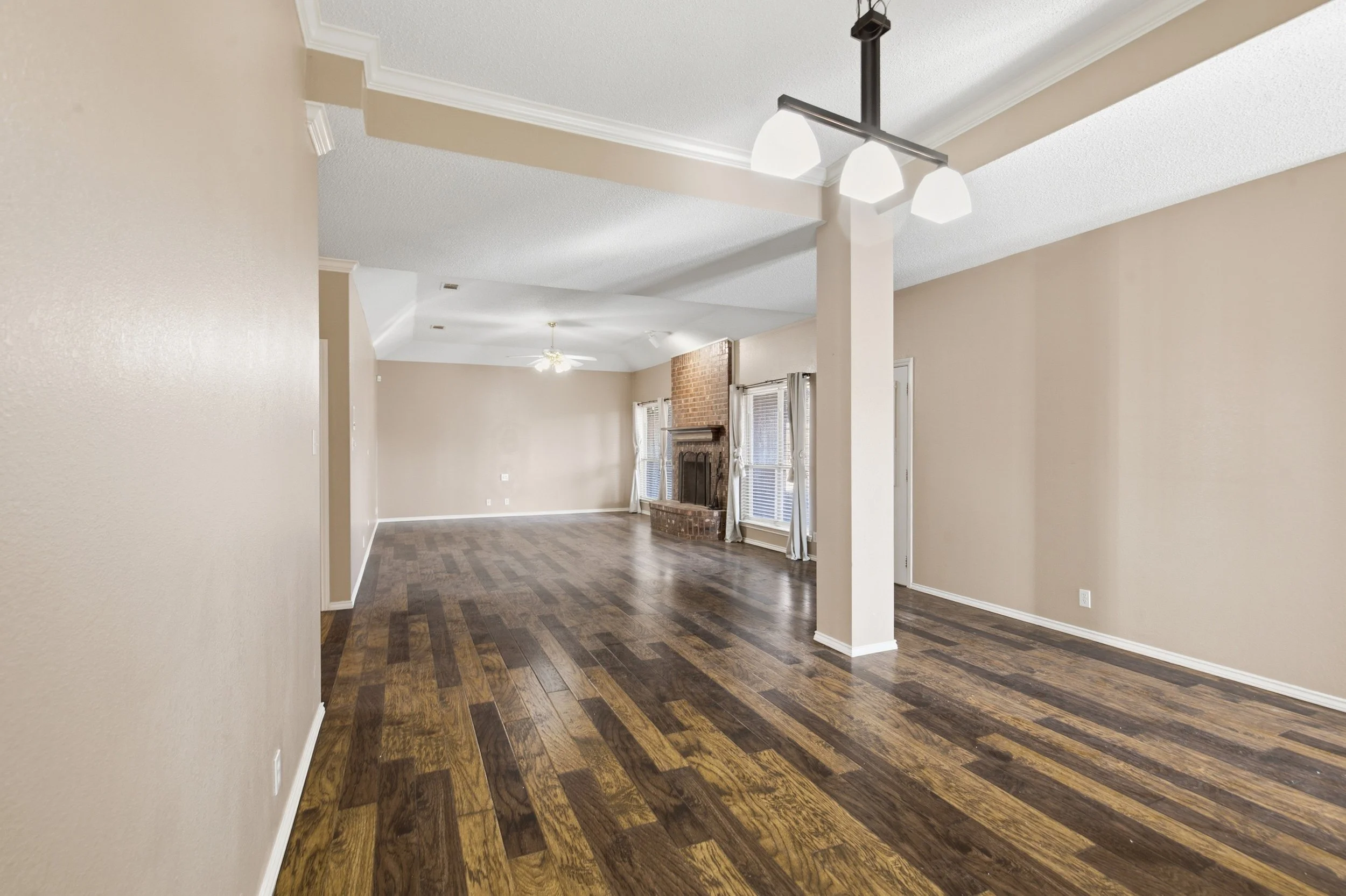 2527_Castleford_Road_Midland_013.jpg