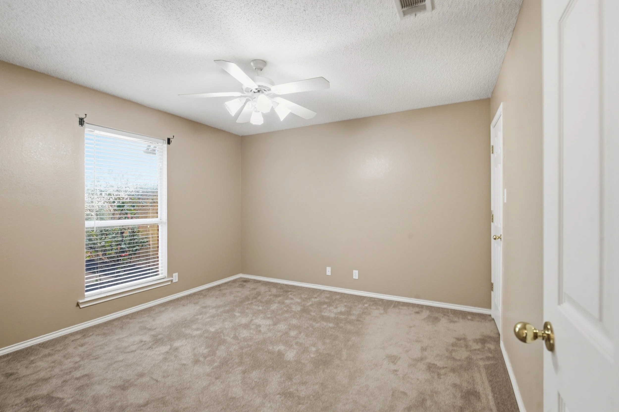 2527_Castleford_Road_Midland_026.jpg