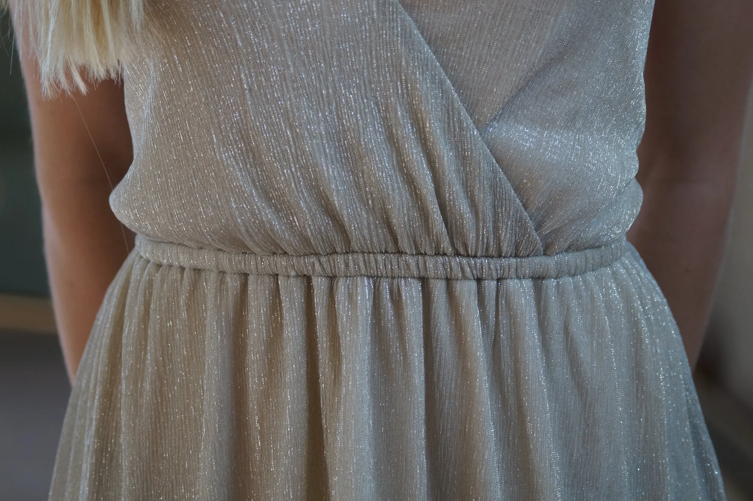 Lulu's gold shimmer maxi dress | Pass Down The Gown passdownthegown Lulu's gold shimmer maxi dress | Pass Down The Gown passdownthegown