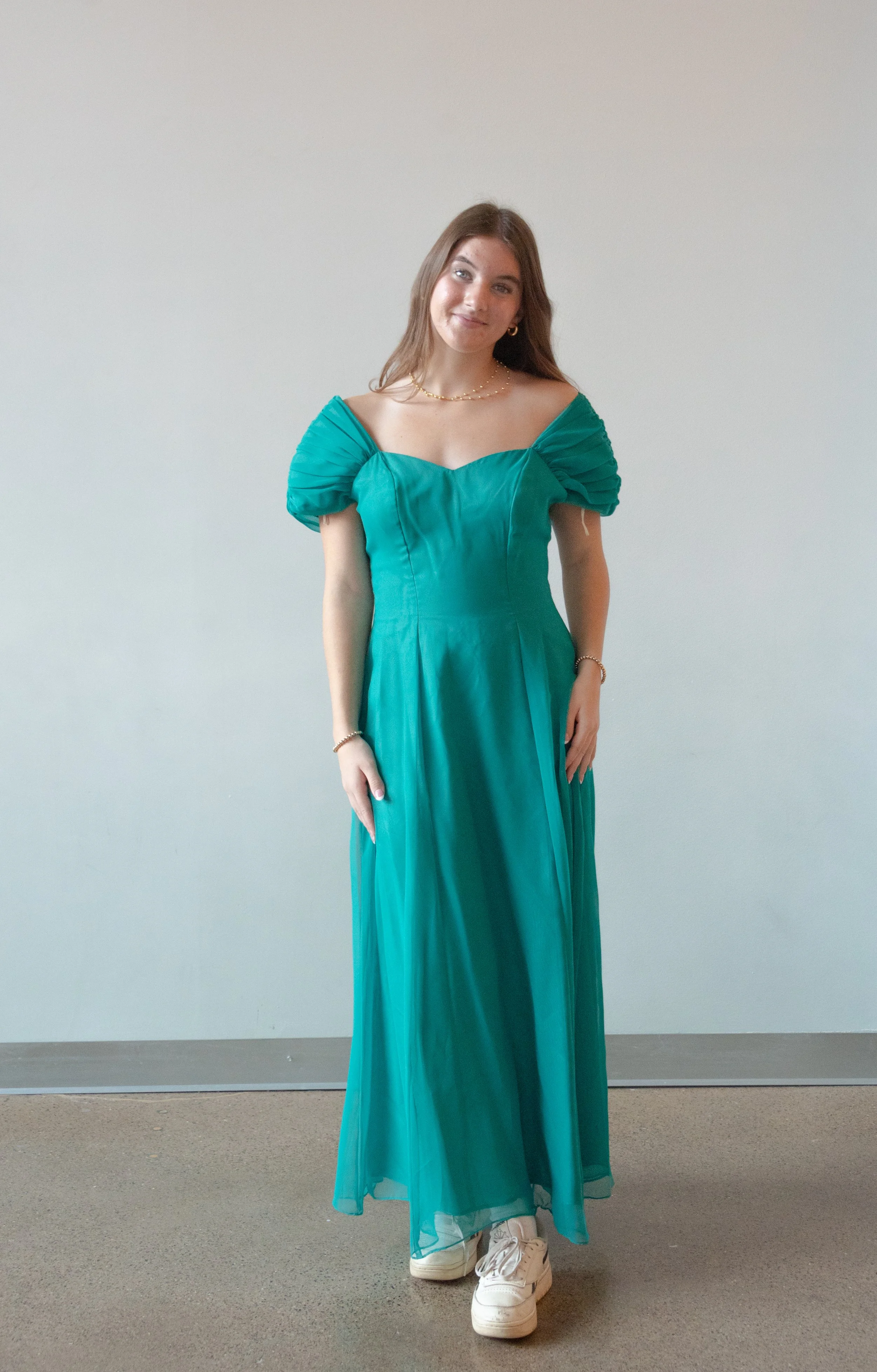 Jordan Energetic short sleeve green bow dress