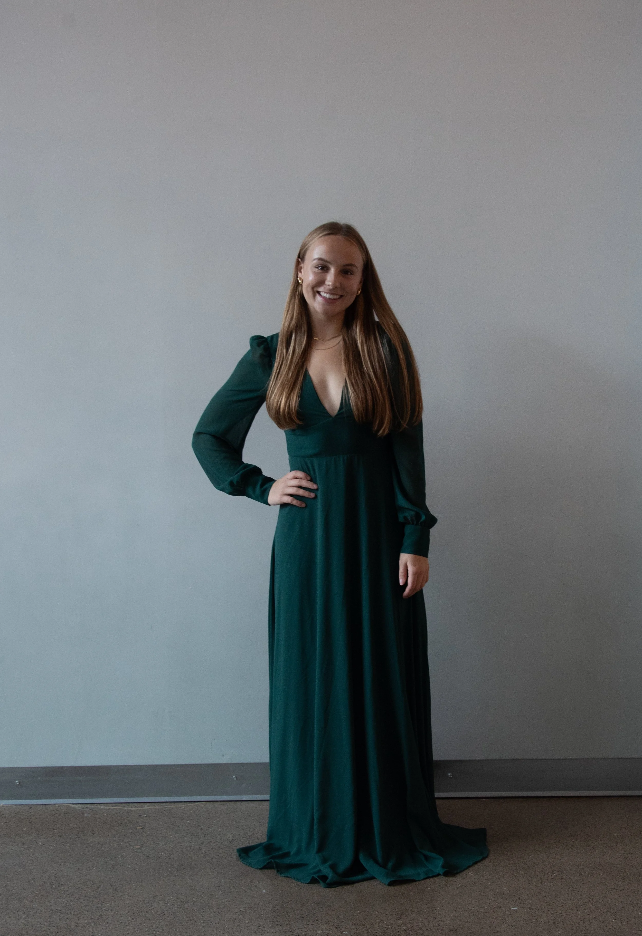 Lulus Emerald Green Long Sleeve V Neck Dress