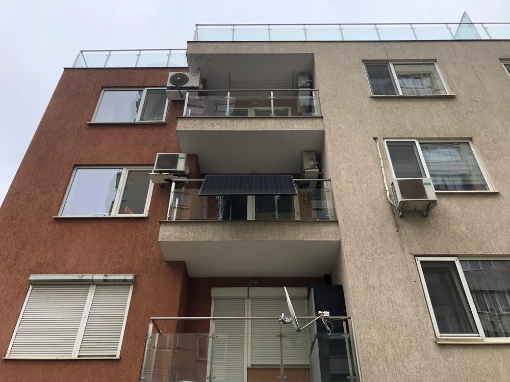 купуване на солари на балкон.jpeg