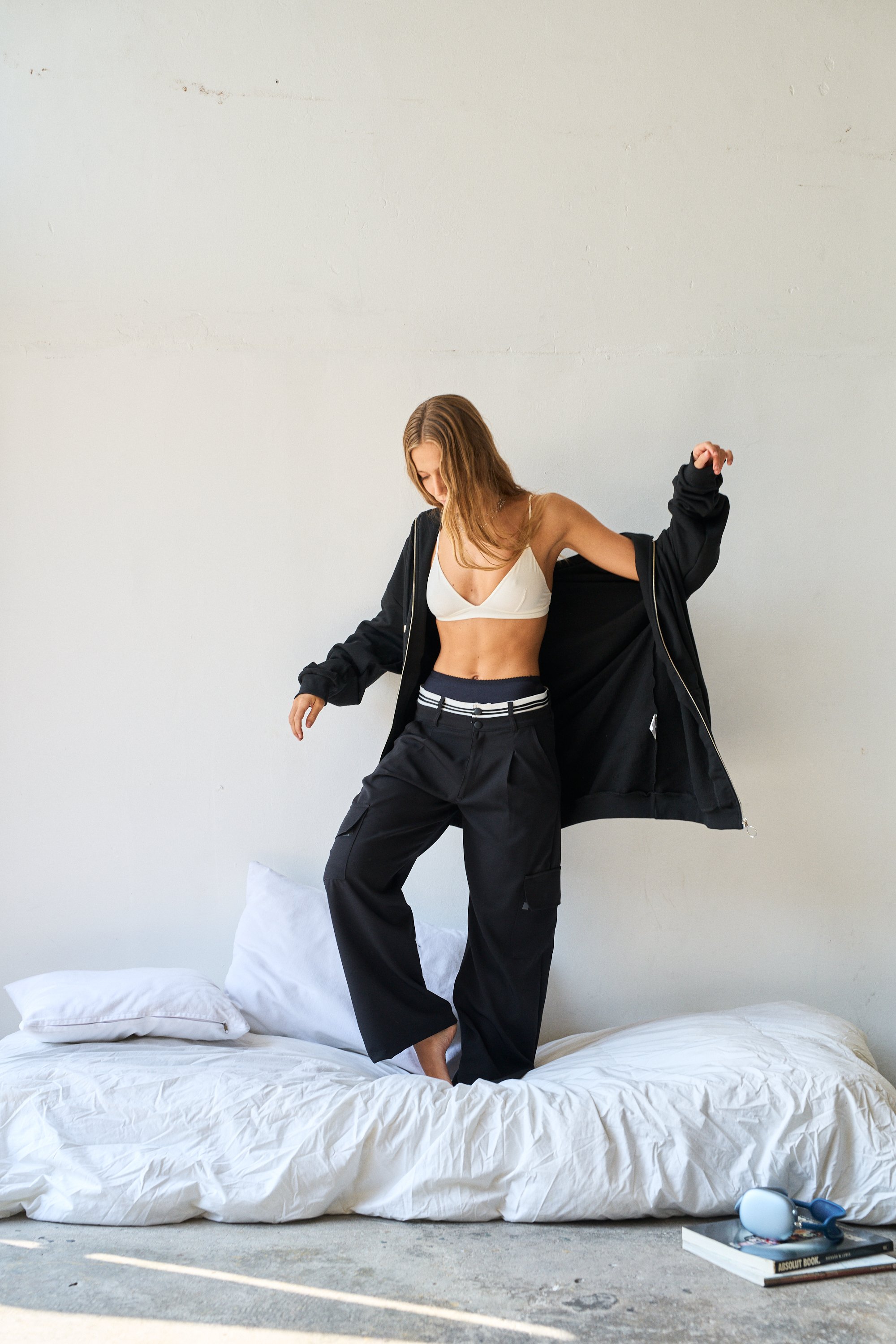 UTrend_lookb_sum25_900.jpg