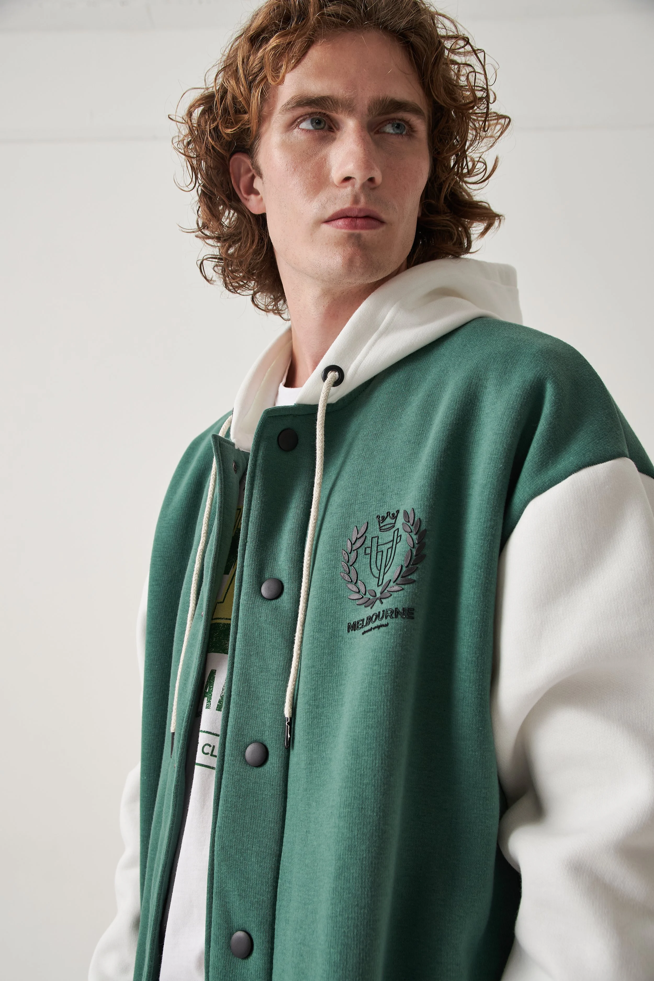 Utrend_loobk79208.jpg