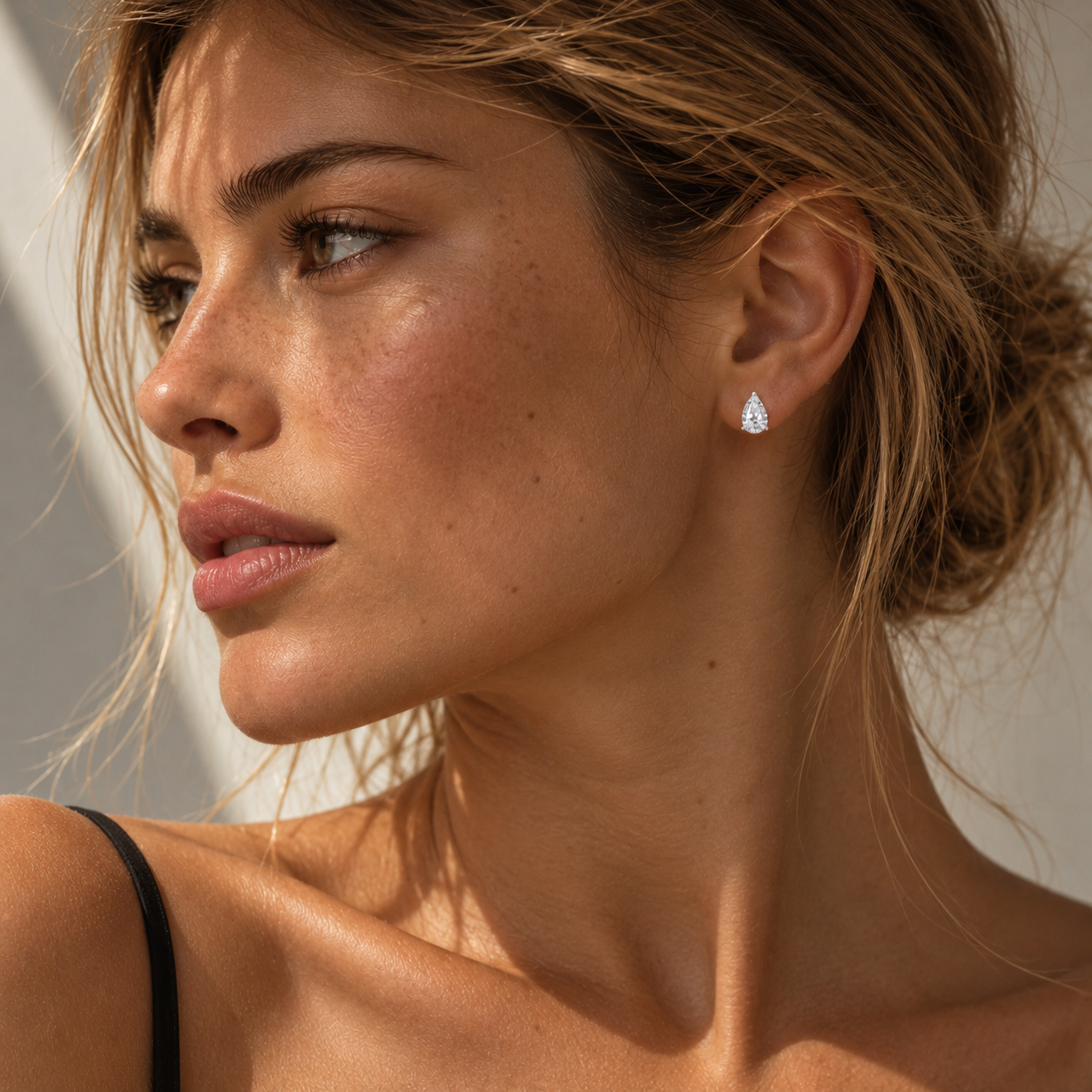Pear-Cut Natural Diamond Stud Earrings | Camille