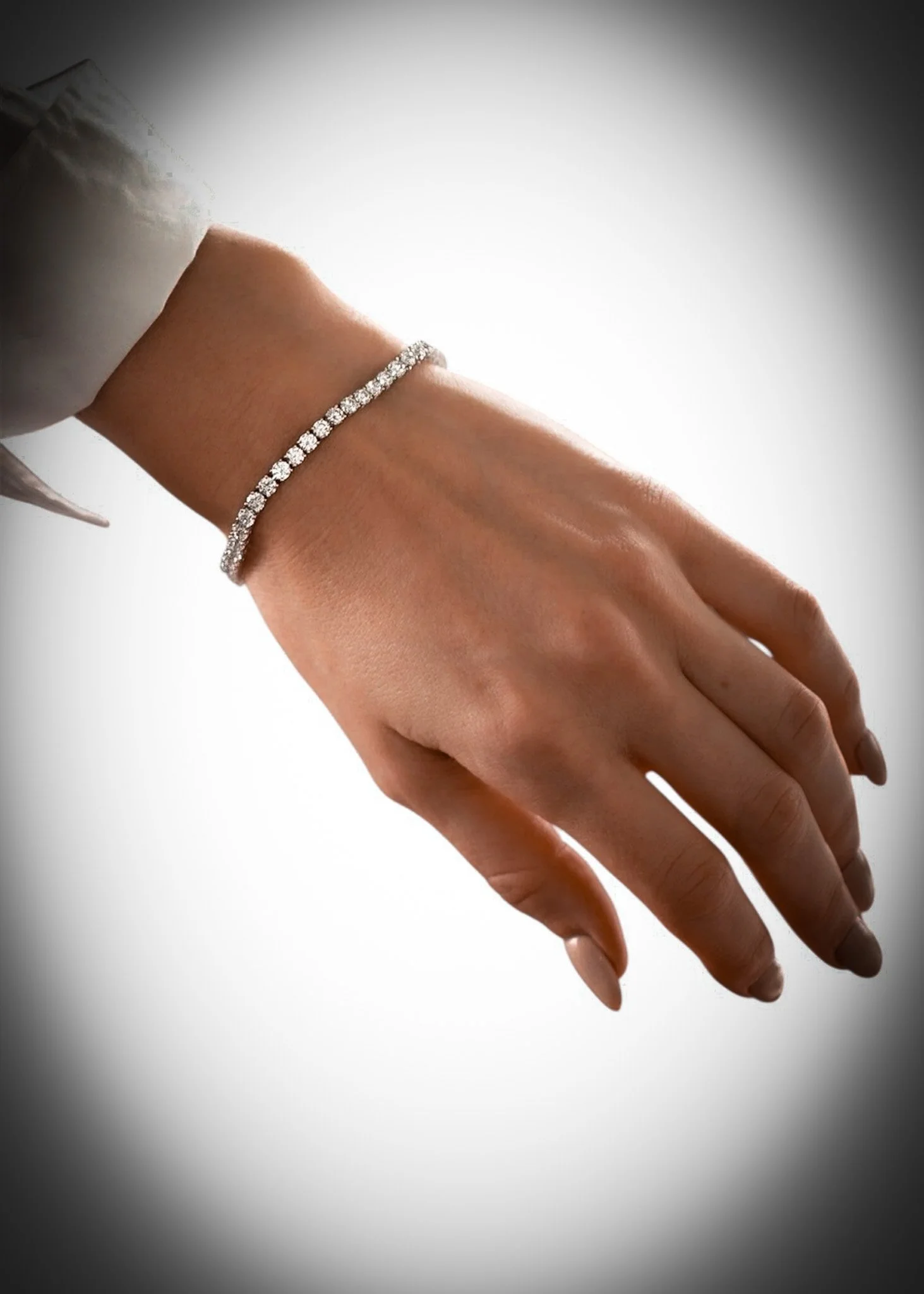 5.6ct. Round Brilliant 3mm Tennis Bracelet in 18K Solid White Gold Moissanite - Isla