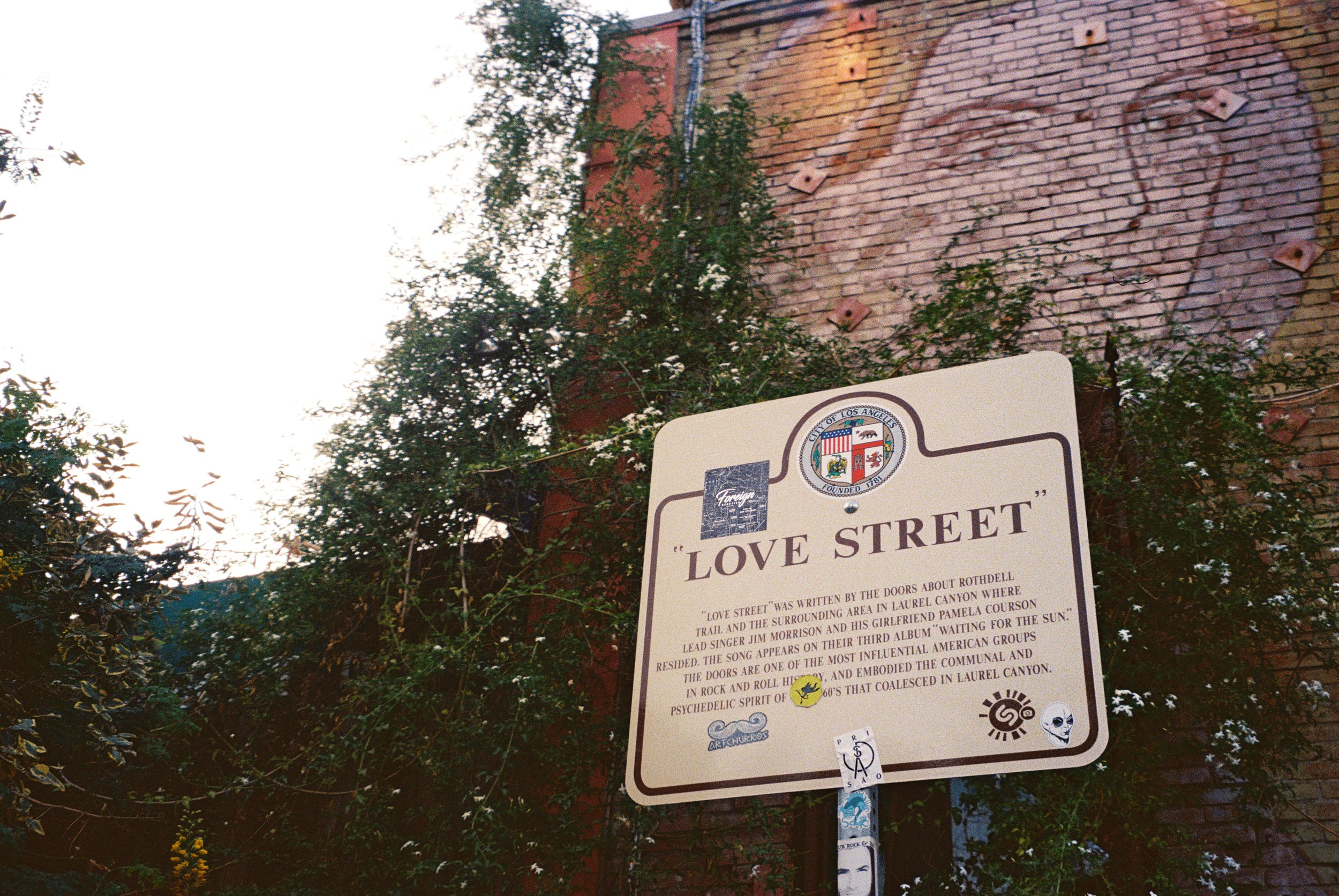 Love Street, CA