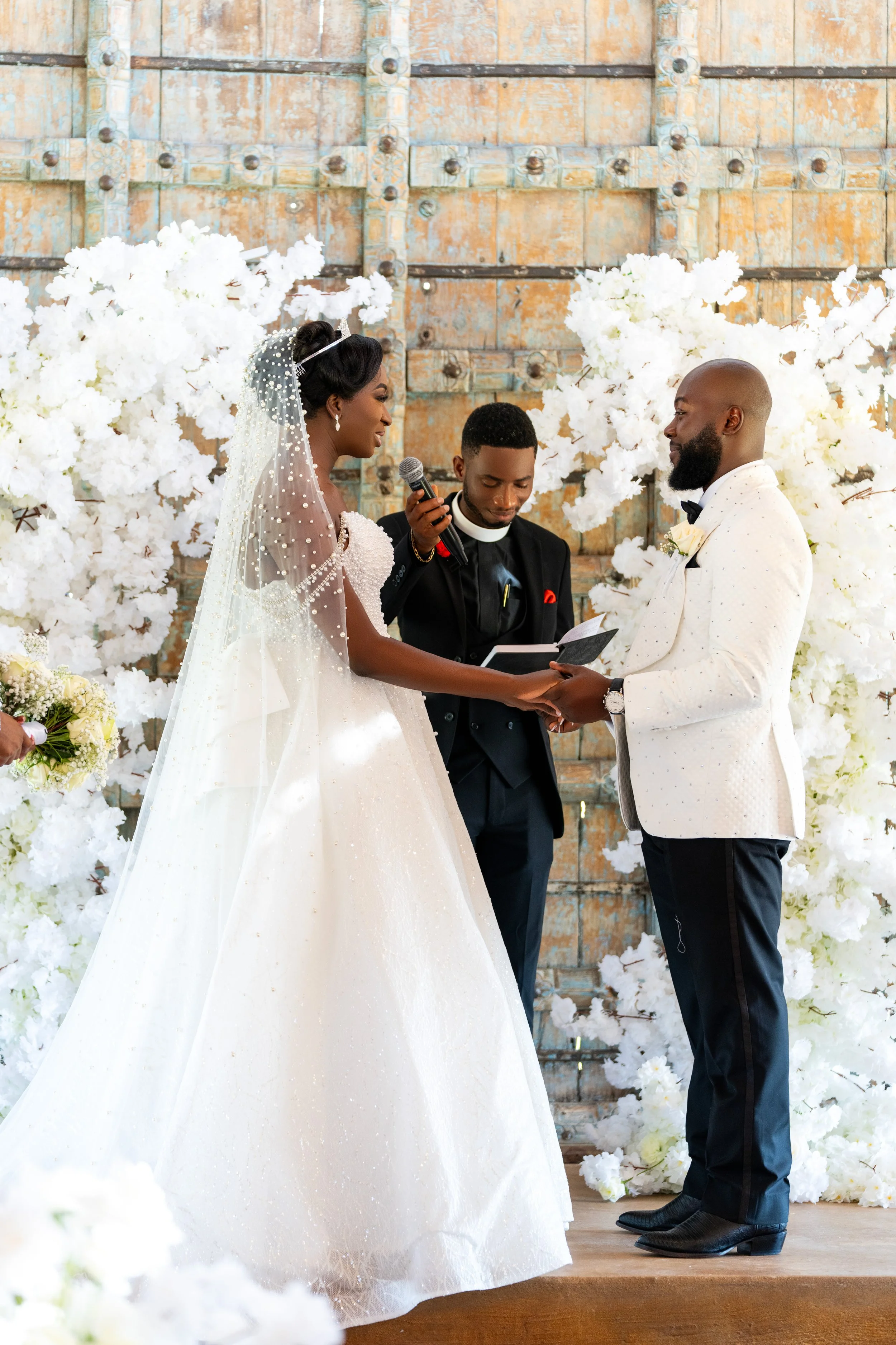 The 2026 Wedding Photography Trends Houston Couples Are Loving