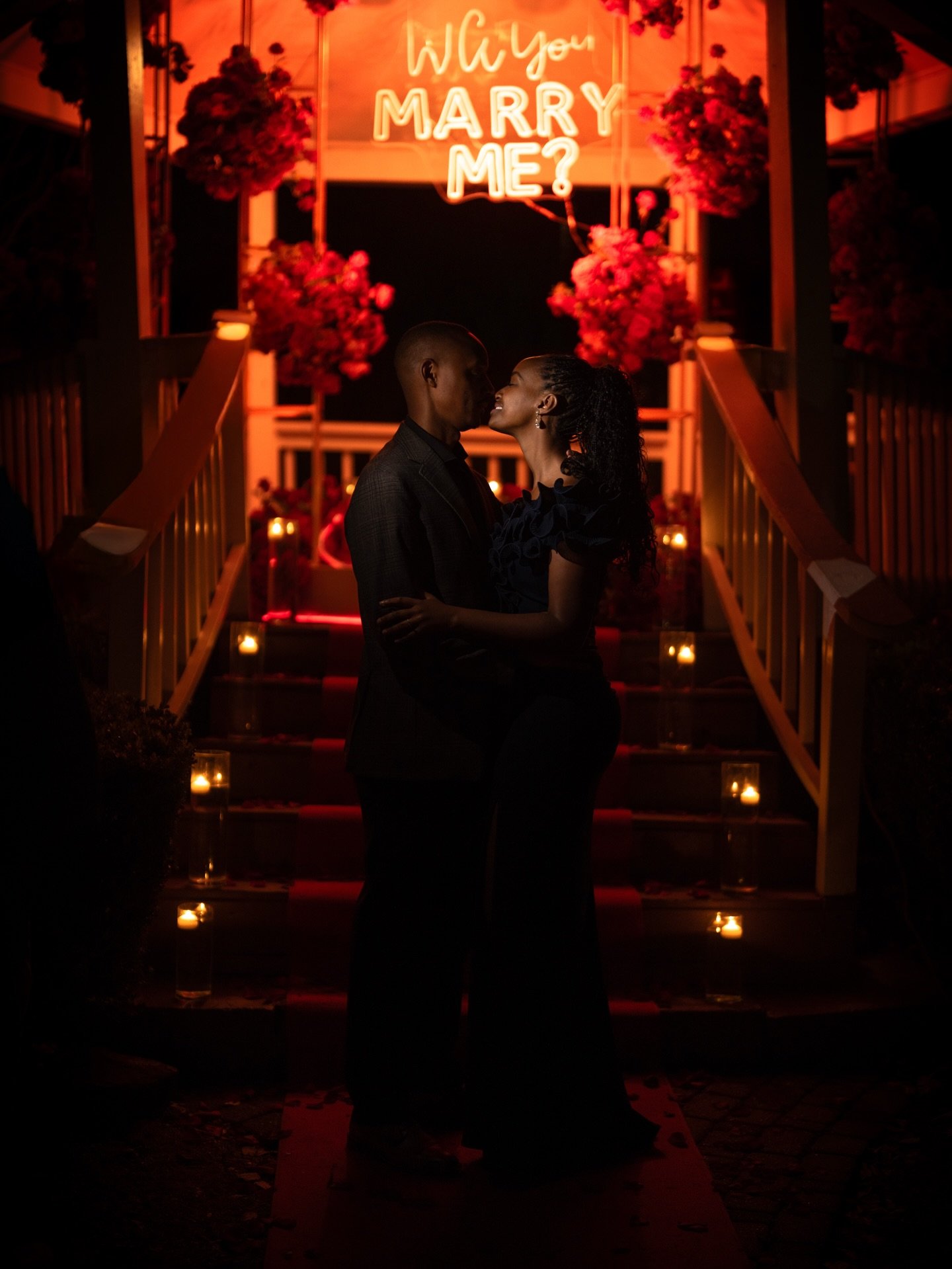 Where love, light, and intention meet. She said yes. 🤍
Photography: @studio55bymich 

#proposal #houstonphotographer #studio55bymich #proposalshoot