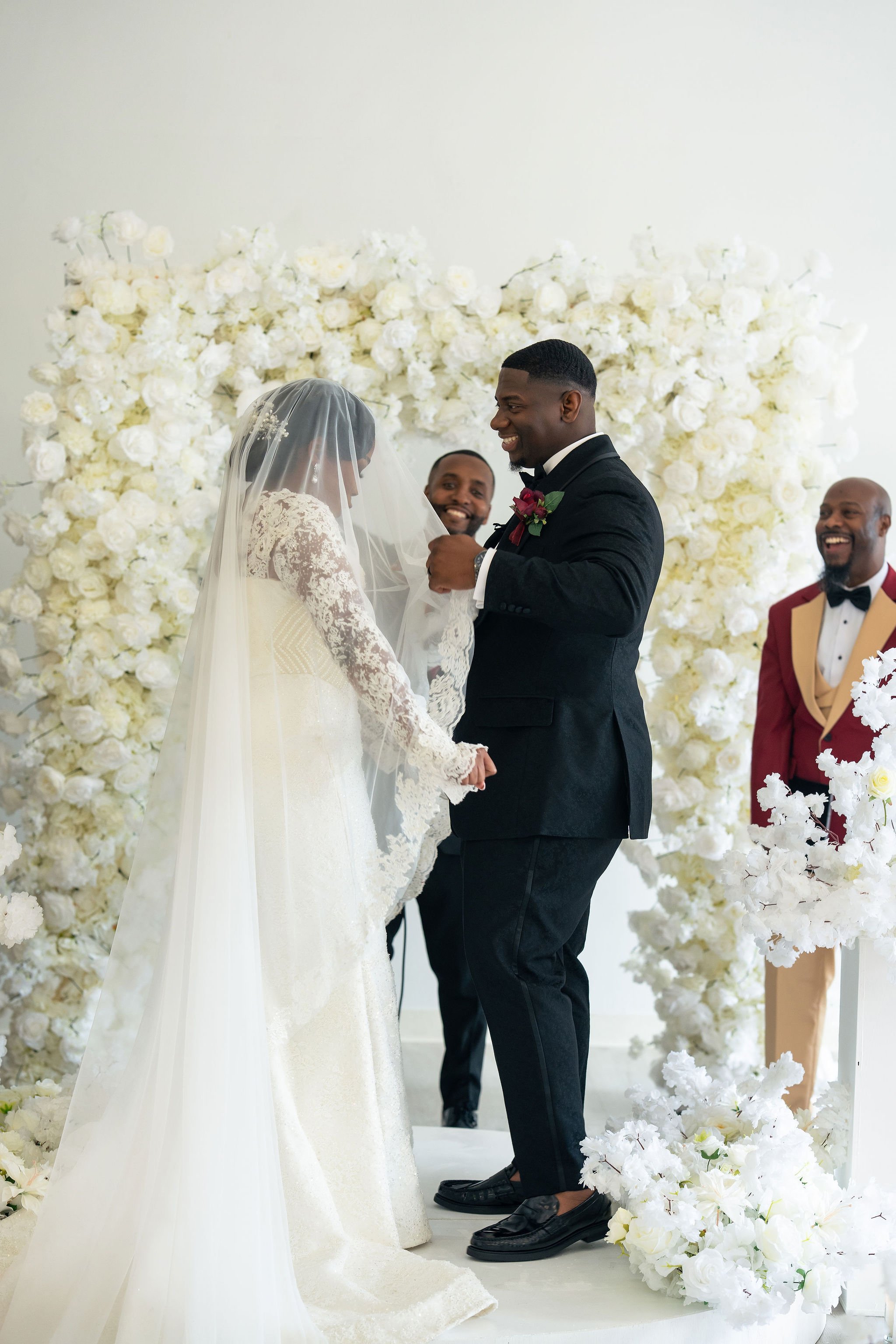 The Best Seasons to Get Married in Houston (For Stunning Wedding Photos)