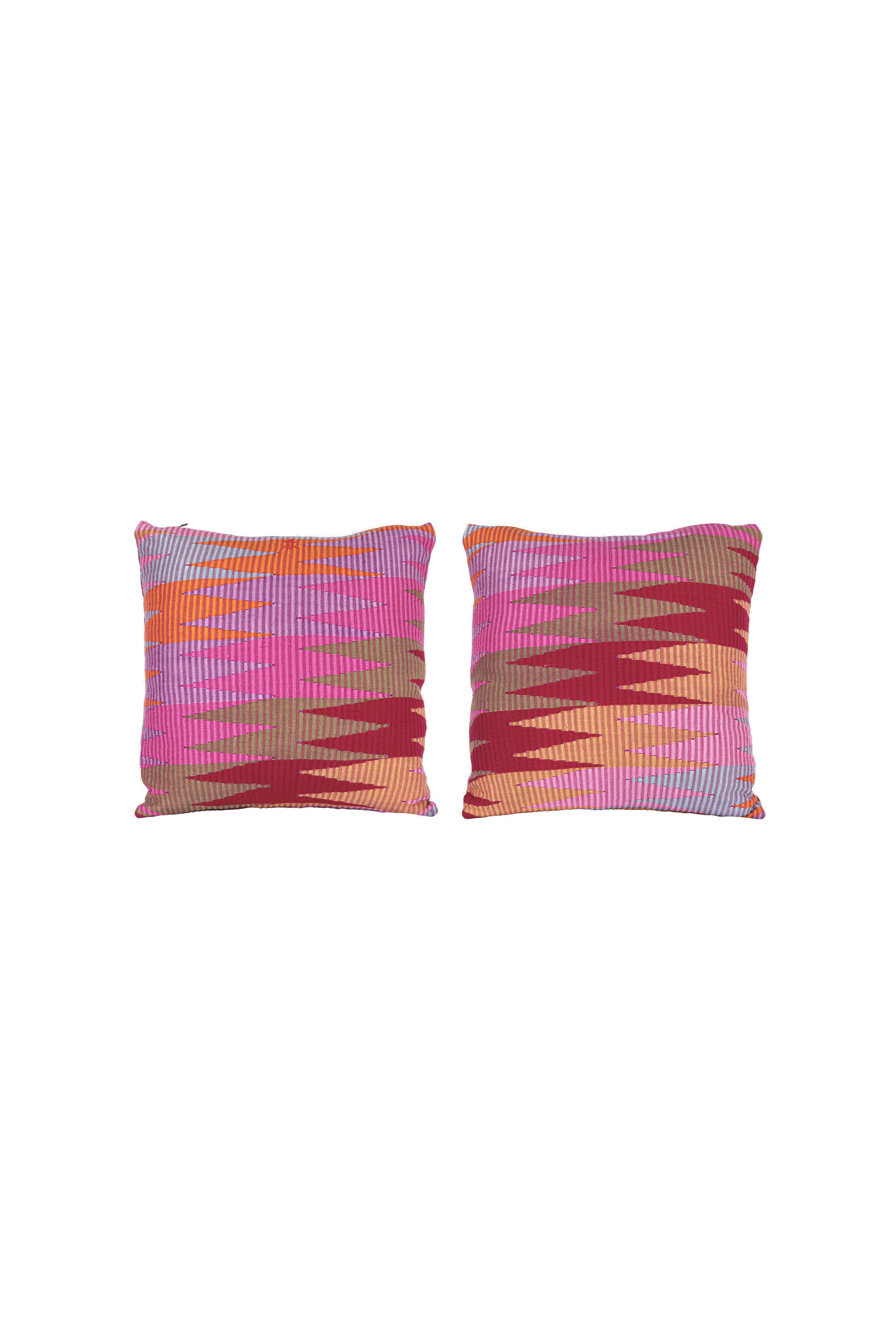 2026-07-13_IMG-4647_PILLOW CASSES 40X40_RRCO 1.C4-KEMBOJA_OS_SS26-IKKIMO_7530030 B.png