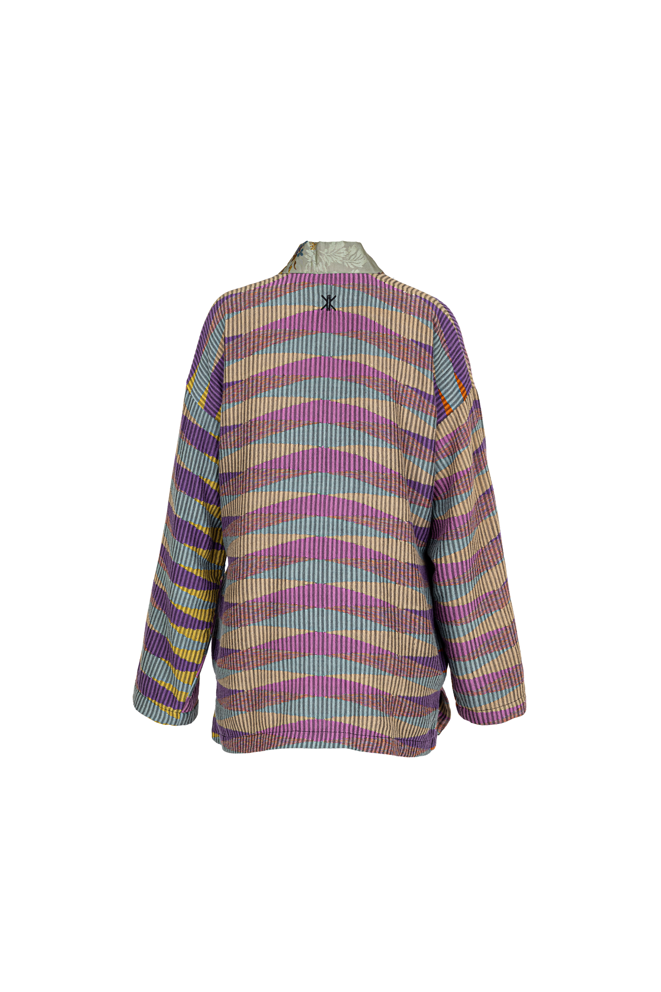 2026-08-04_IMG-5512_KANA-JACKETS_RRCO-5.C3-F-ANTHIAS_OS_FW26-IKKIMO_1081997-C.png