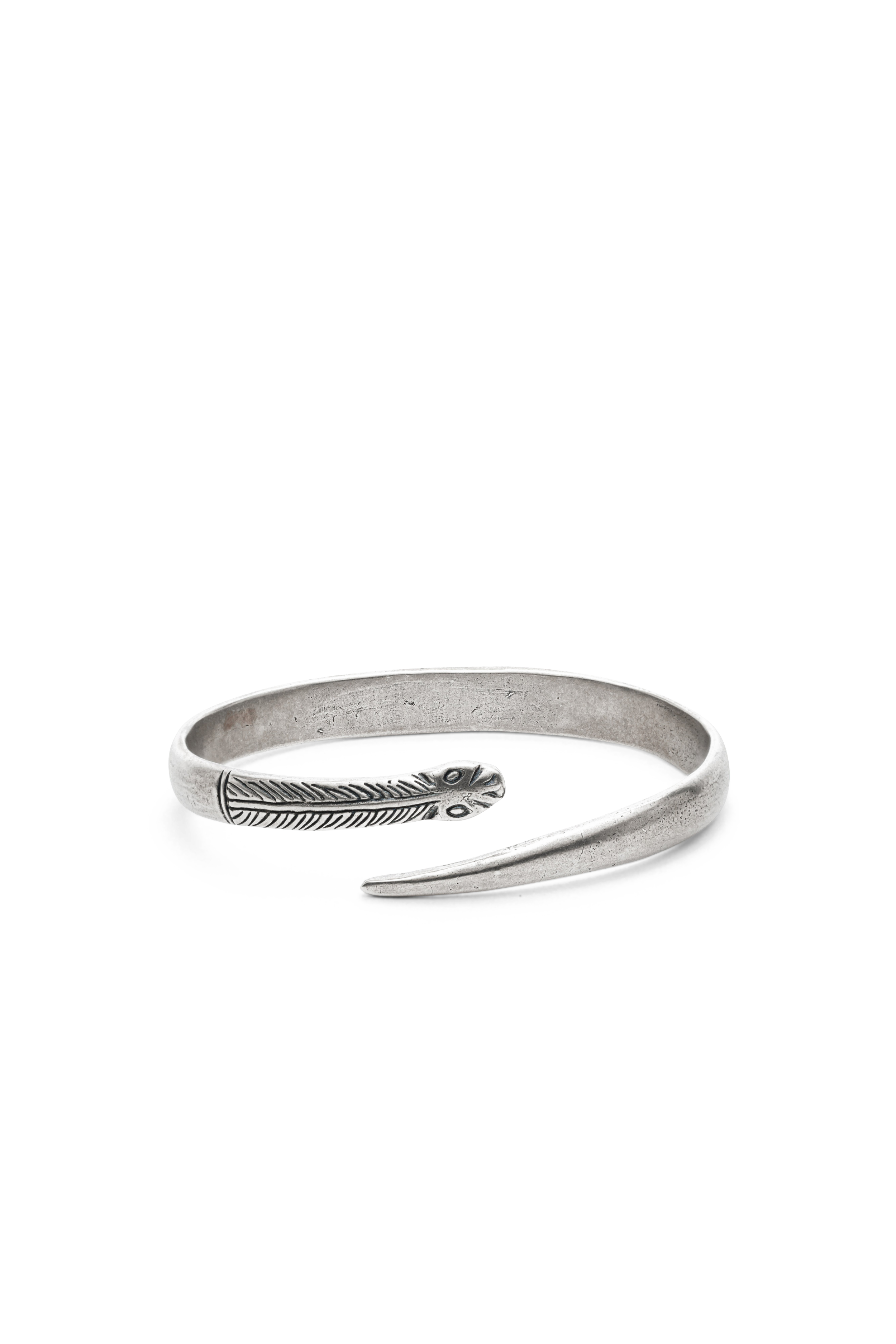 7-silver-shadow.png