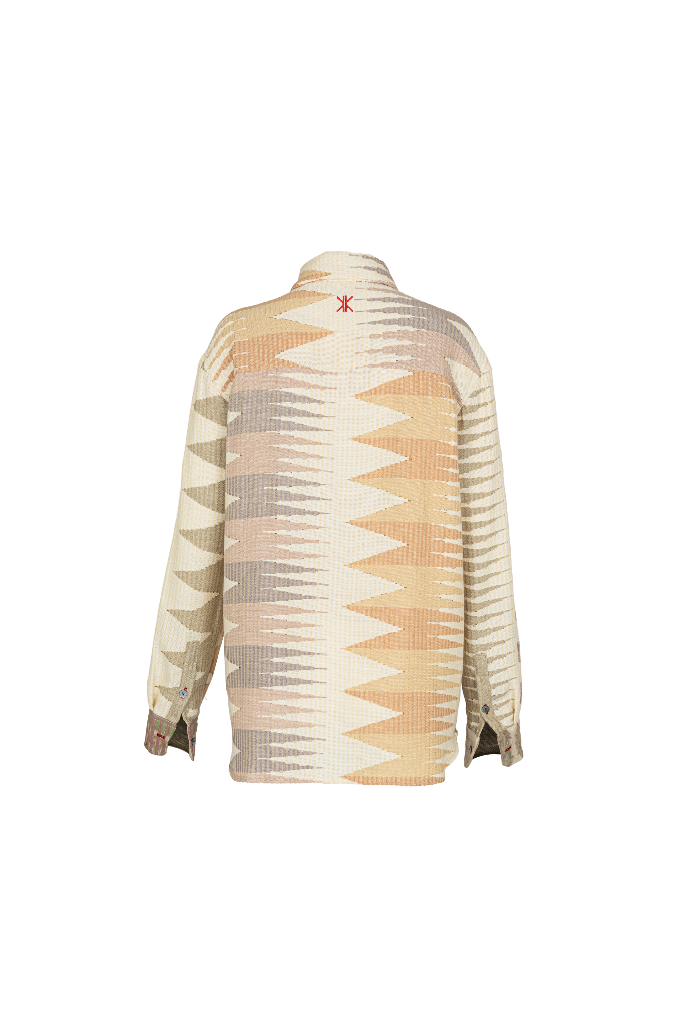 2025-12-18_IMG-5776_LUANA-SHIRT_RR-CO-3.C1-BINTAN_M_0625994-C.png