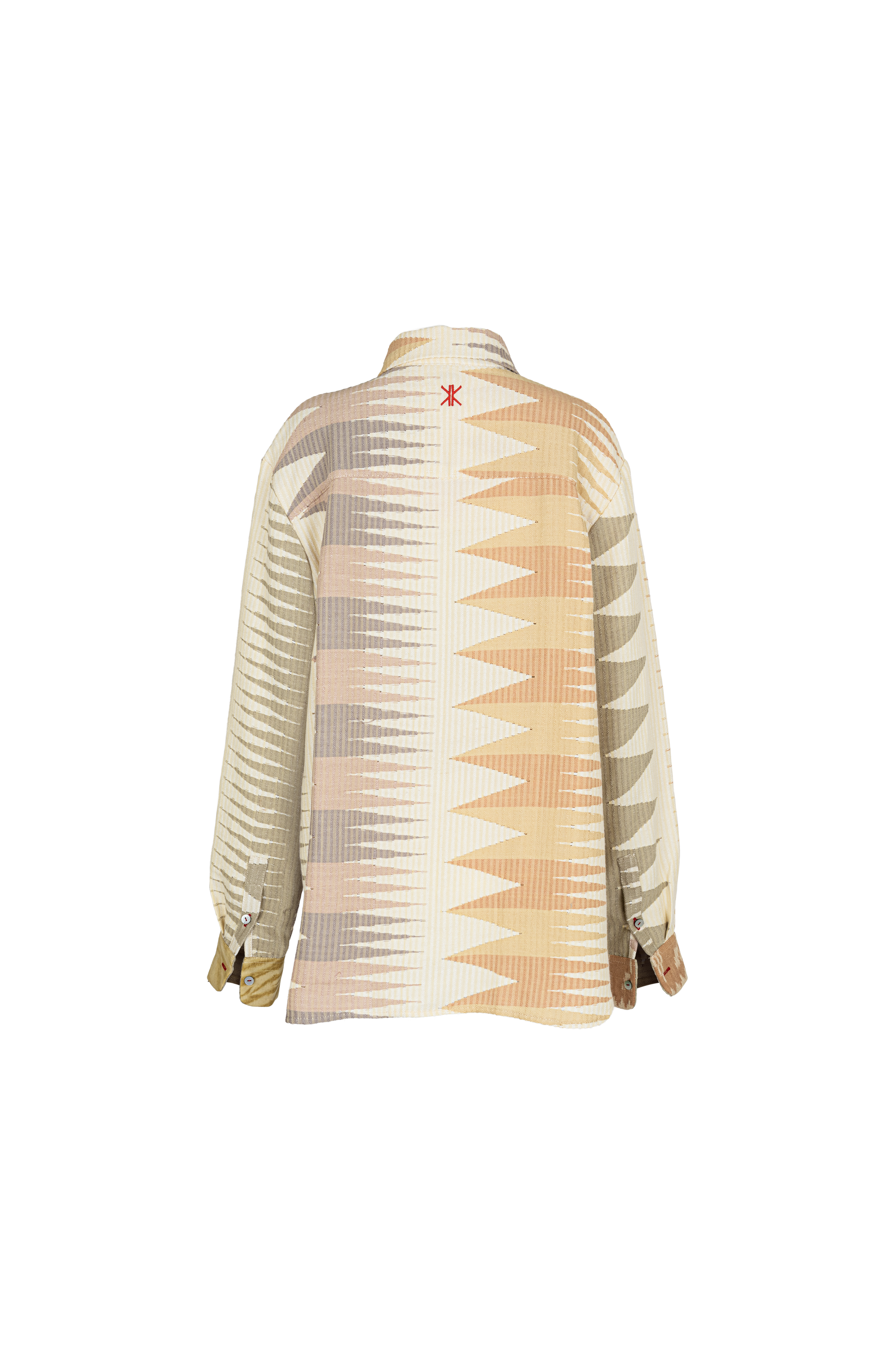 2025-11-24_IMG-4667_LUANA-SHIRT_RR-CO-C1-BINTAN_L_2786695-C.png