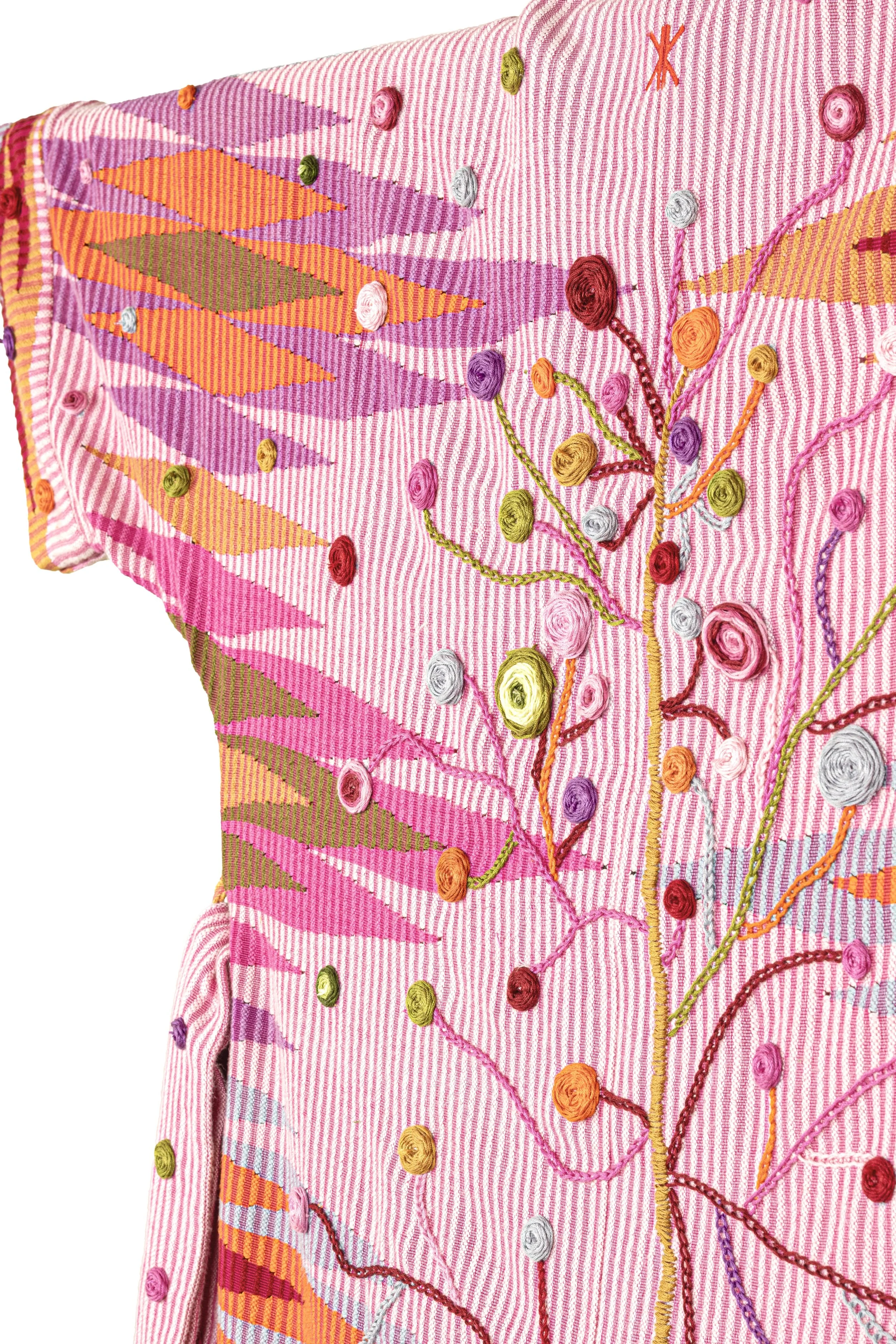 2026-01-31_IMG-7596_DUA COATS EMBRO_RRCO SS26-1.C3 KERTAS_OS_5431541 Y.jpg