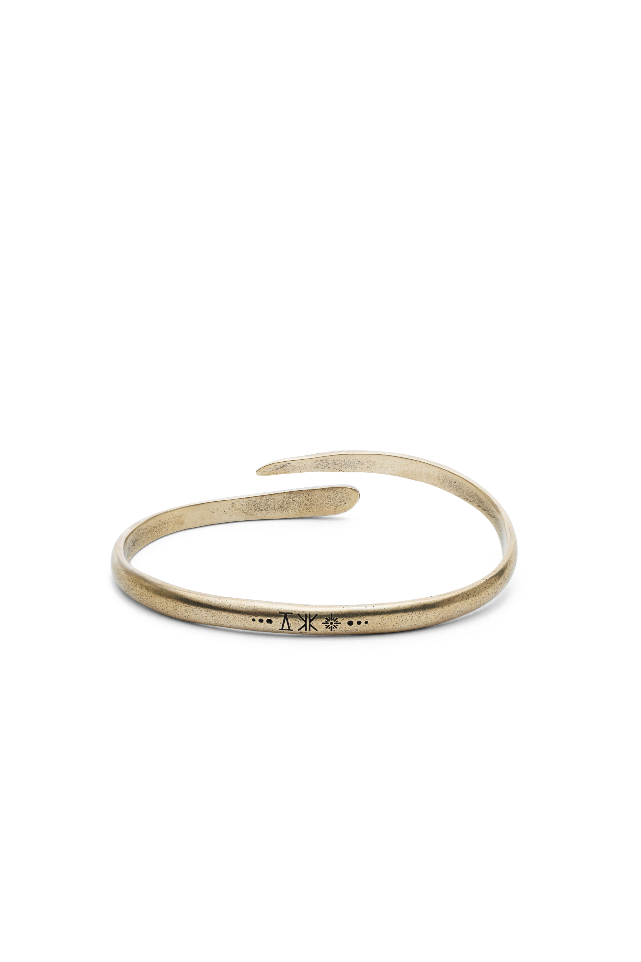 4-brass-shadow.png
