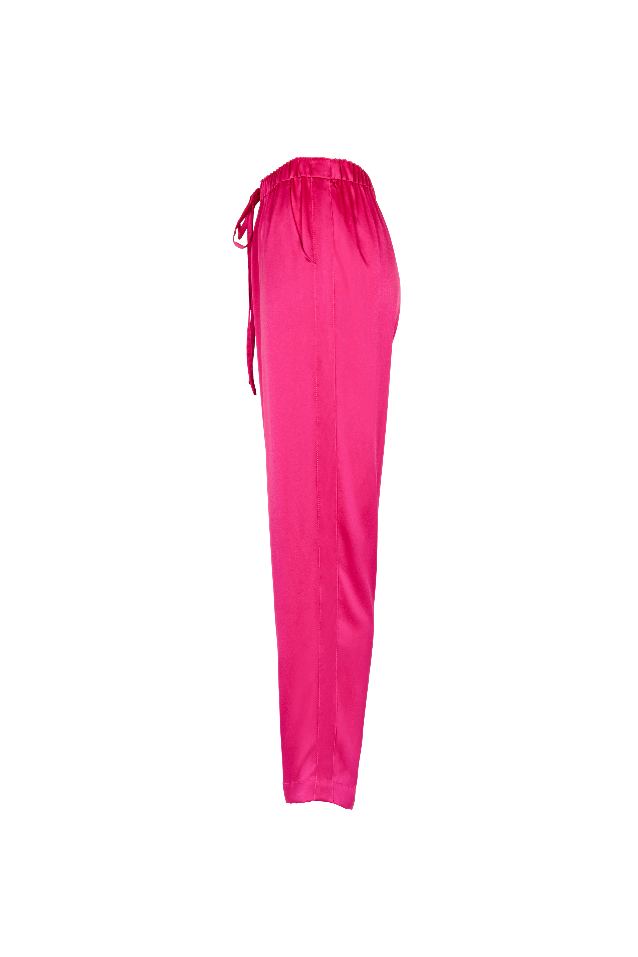 2025-12-17_IMG-5711_CELA-PANTS_SATIN-SILK-58-ASLI_M_6355831-B.png
