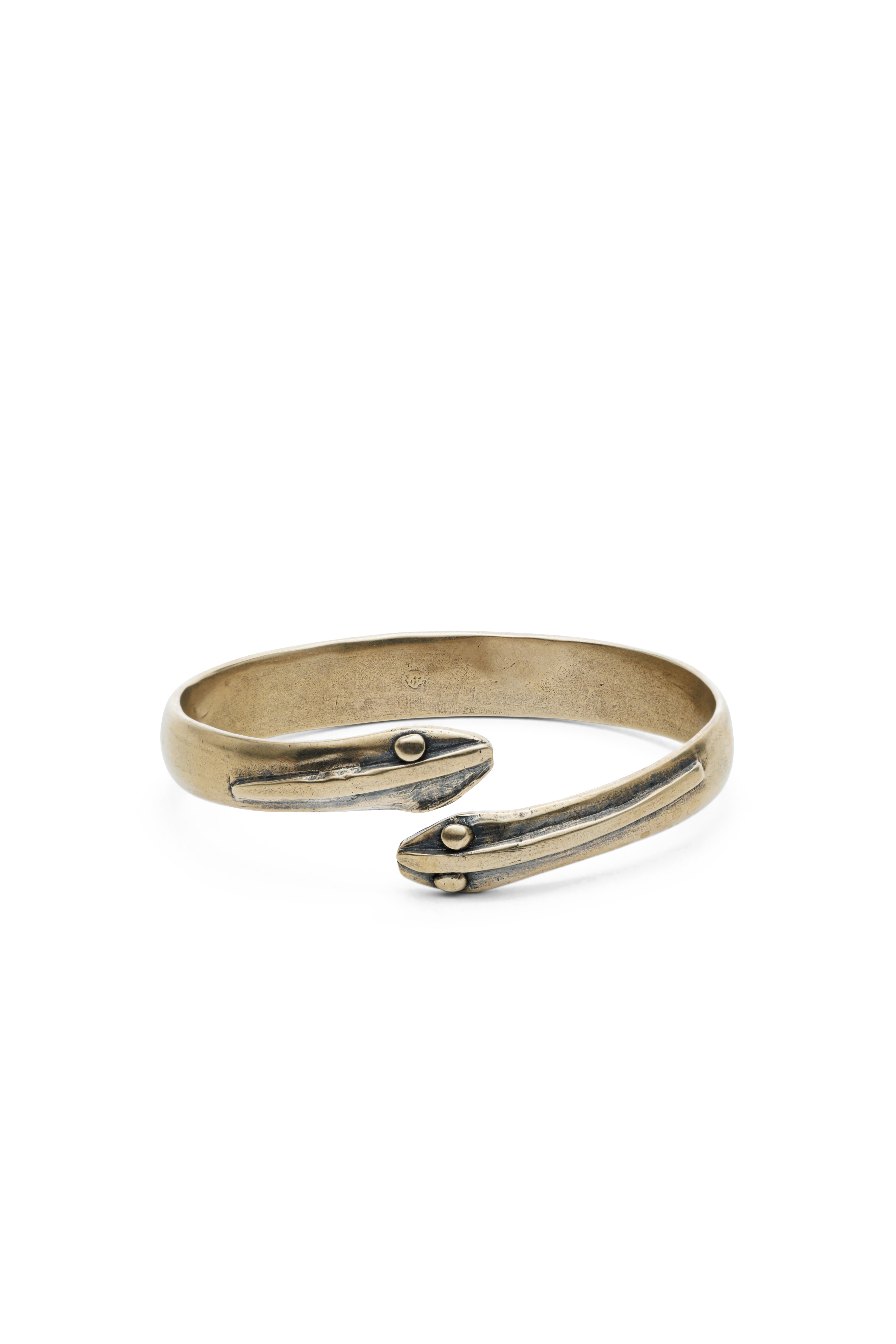 13-brass-shadow.png