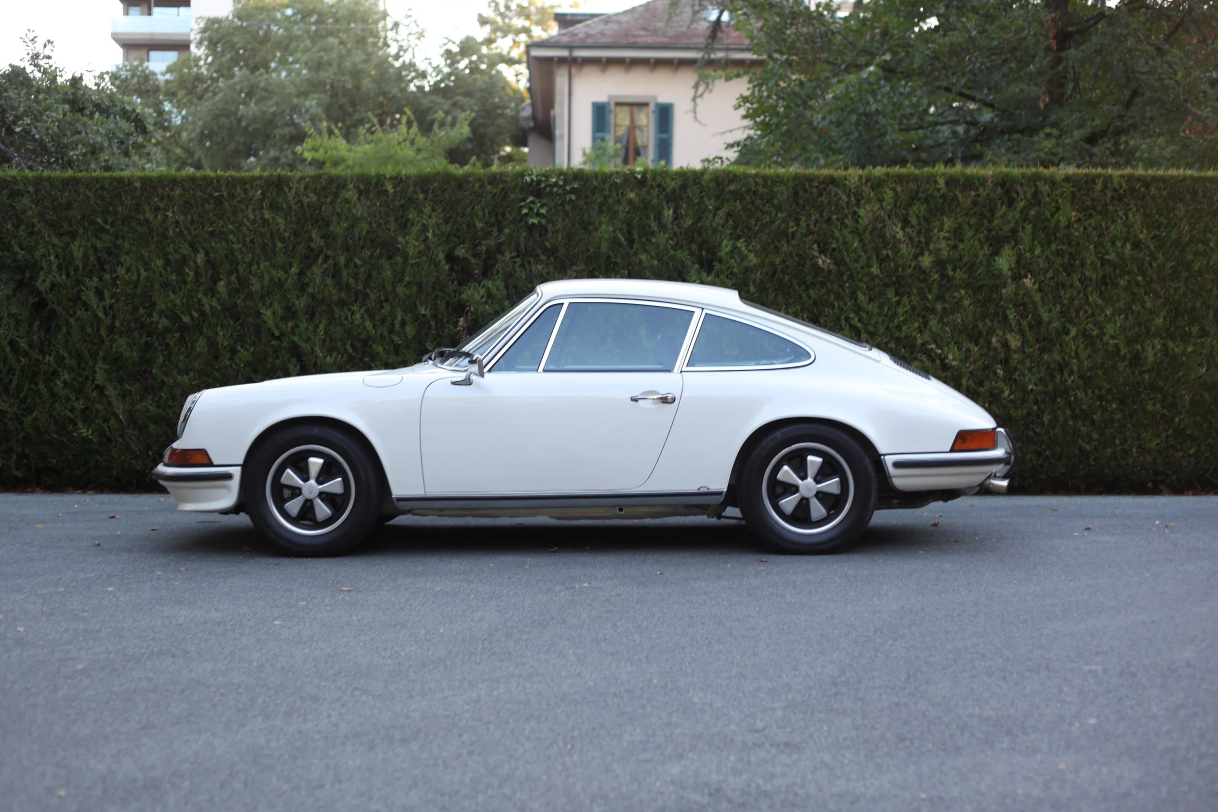 Porsche 911 2.4 S
