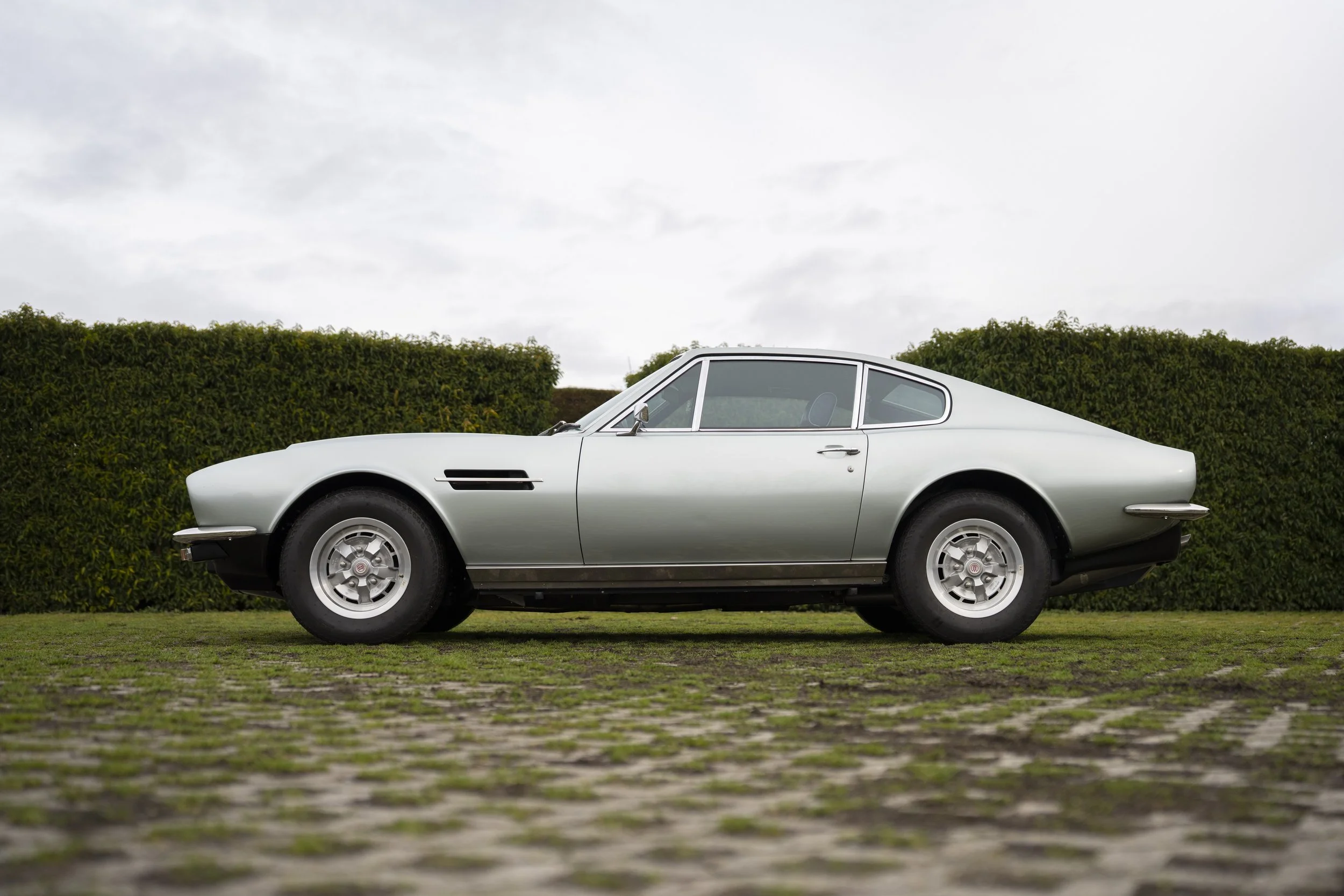 Aston Martin V8 Series 3