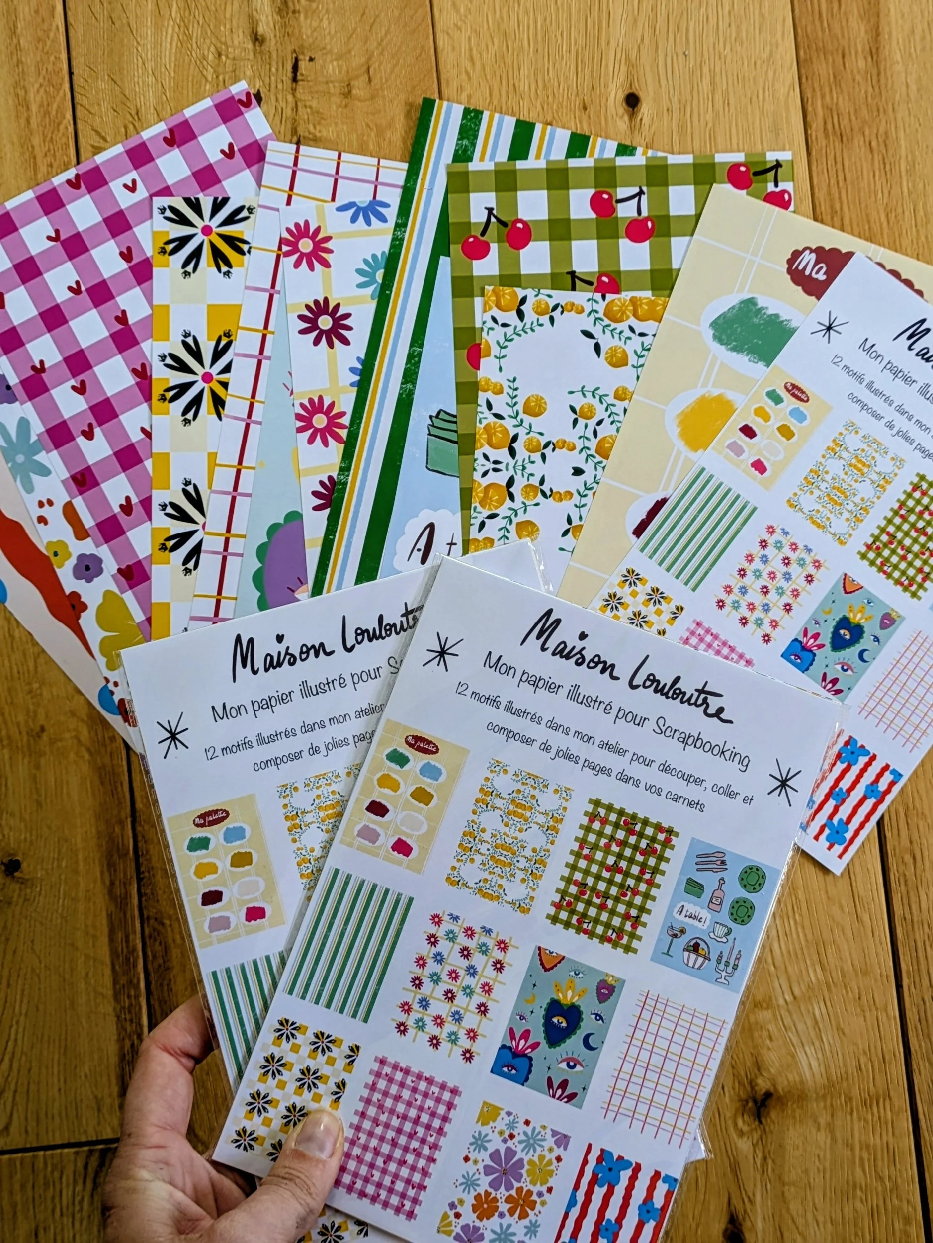 Papier pour scrapbooking