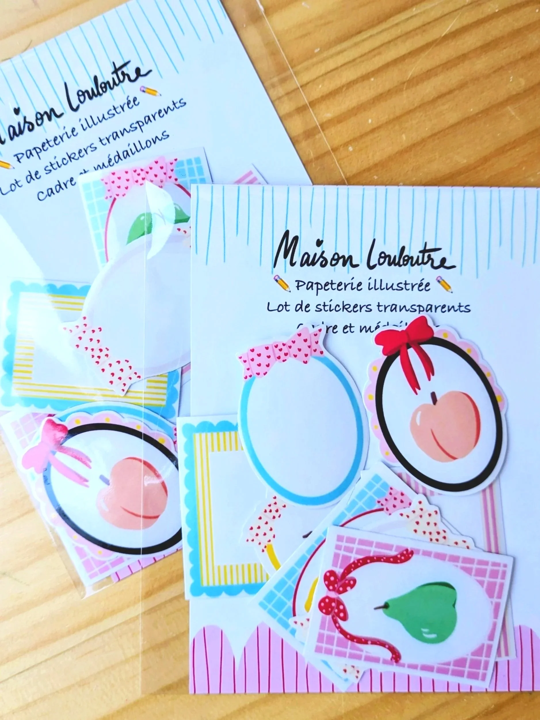 Stickers transparent "cadre et medallion"