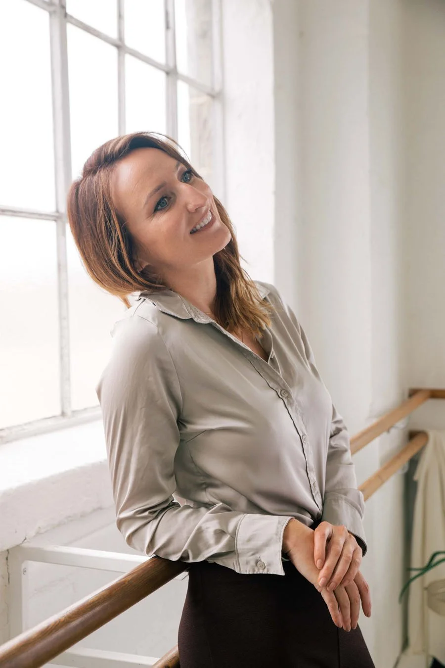 Laura Mulhern- Studio portrait 1.jpeg